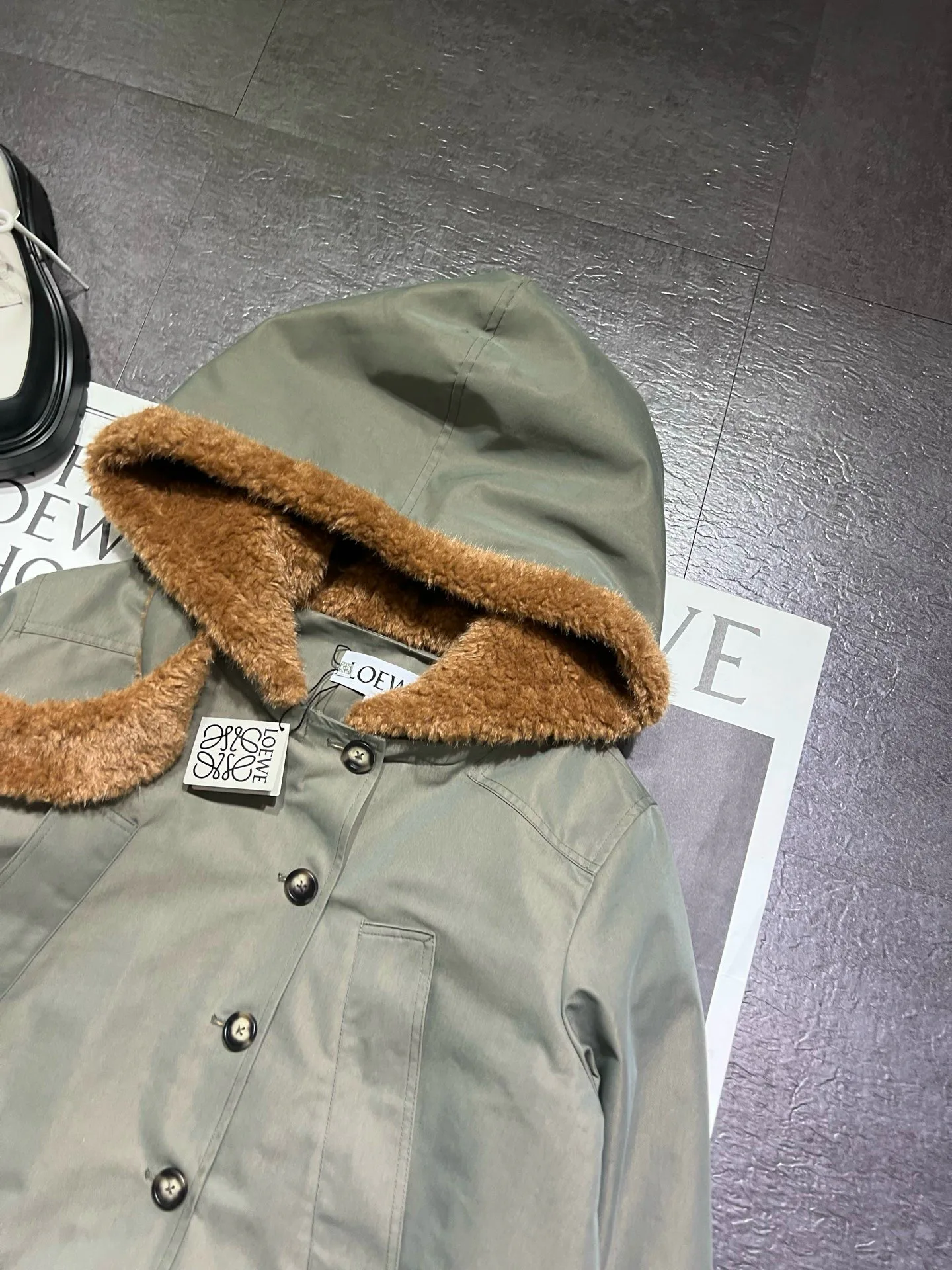 Women's Jackets And Down Jackets LOEWE 18253274