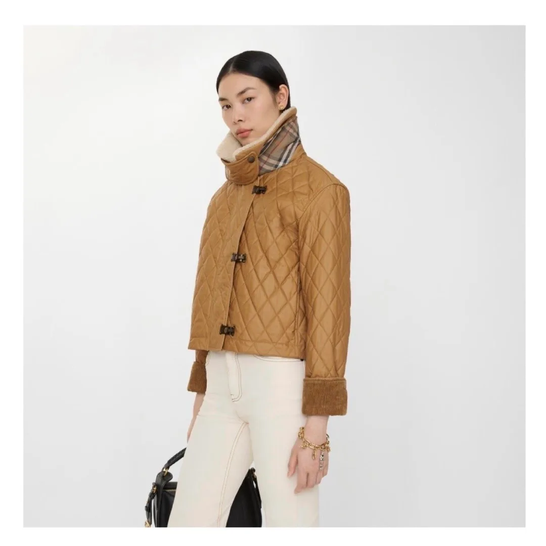 Women's Jackets And Down Jackets BURBERRY 19567183