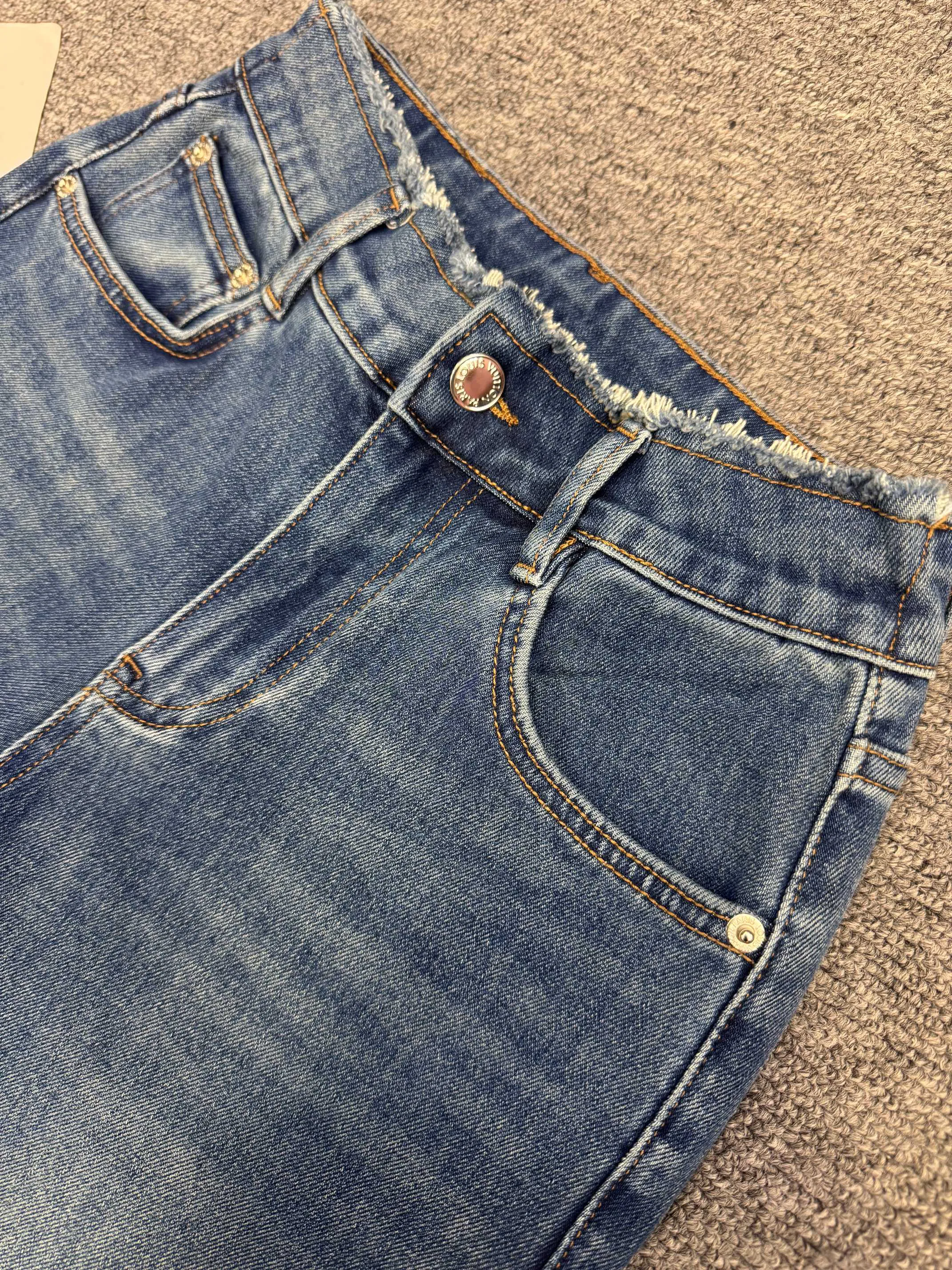 Women's Jeans LOUIS VUITTON 18031972