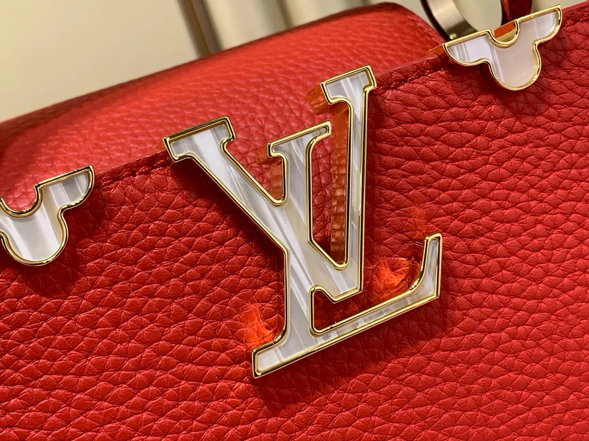Women's Classic Handbags LOUIS VUITTON 17499354