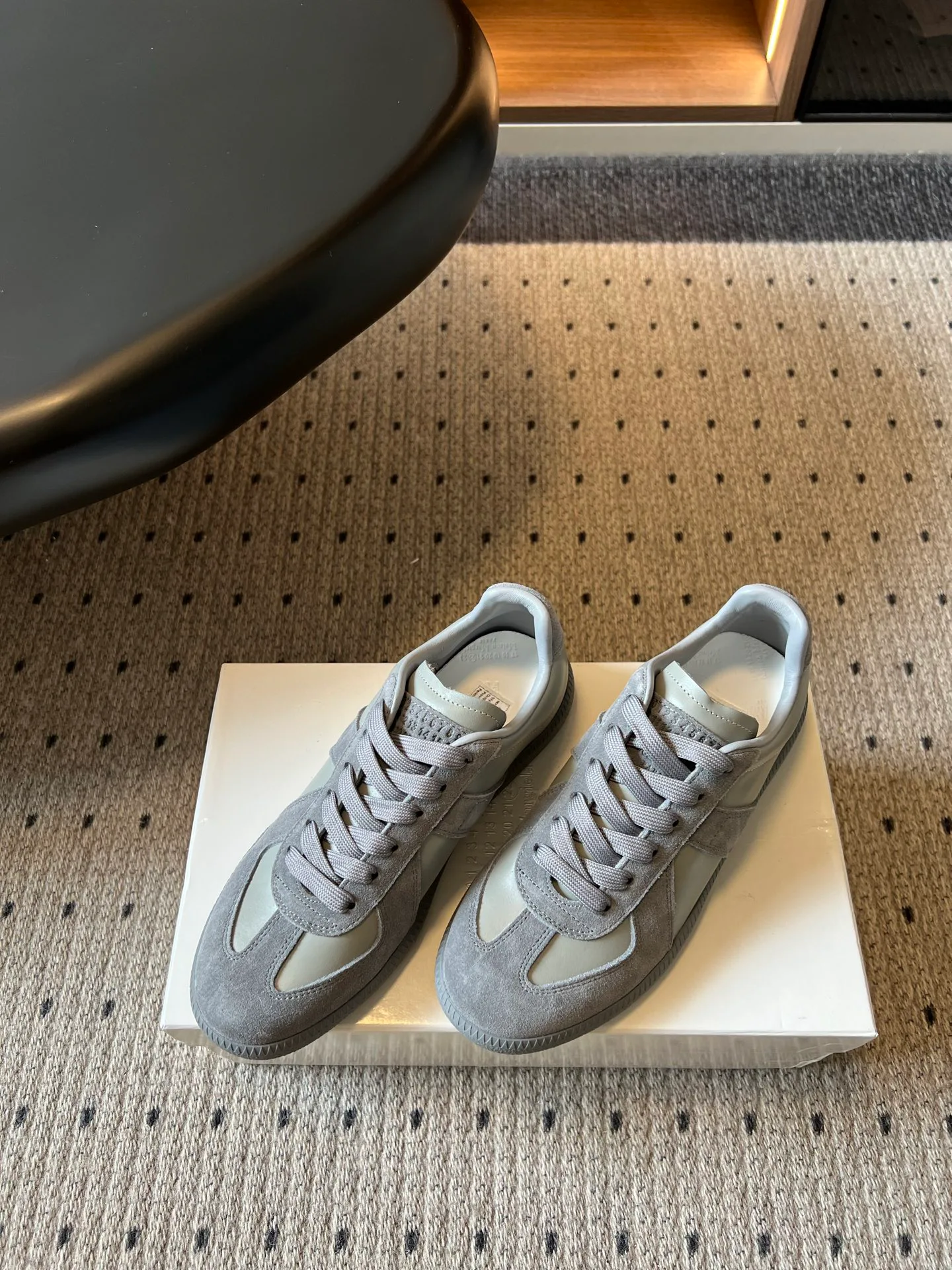 Women's Sneakers MAISON MARGIELA 17419550