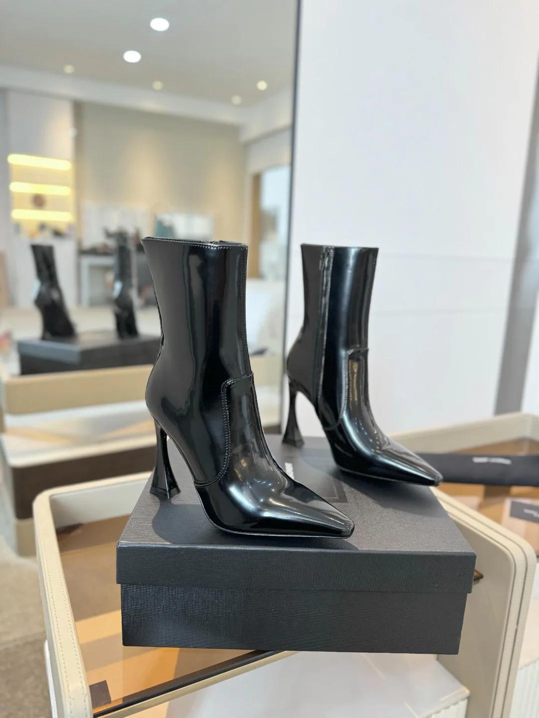 Women's Booties SAINT LAURENT 18247894