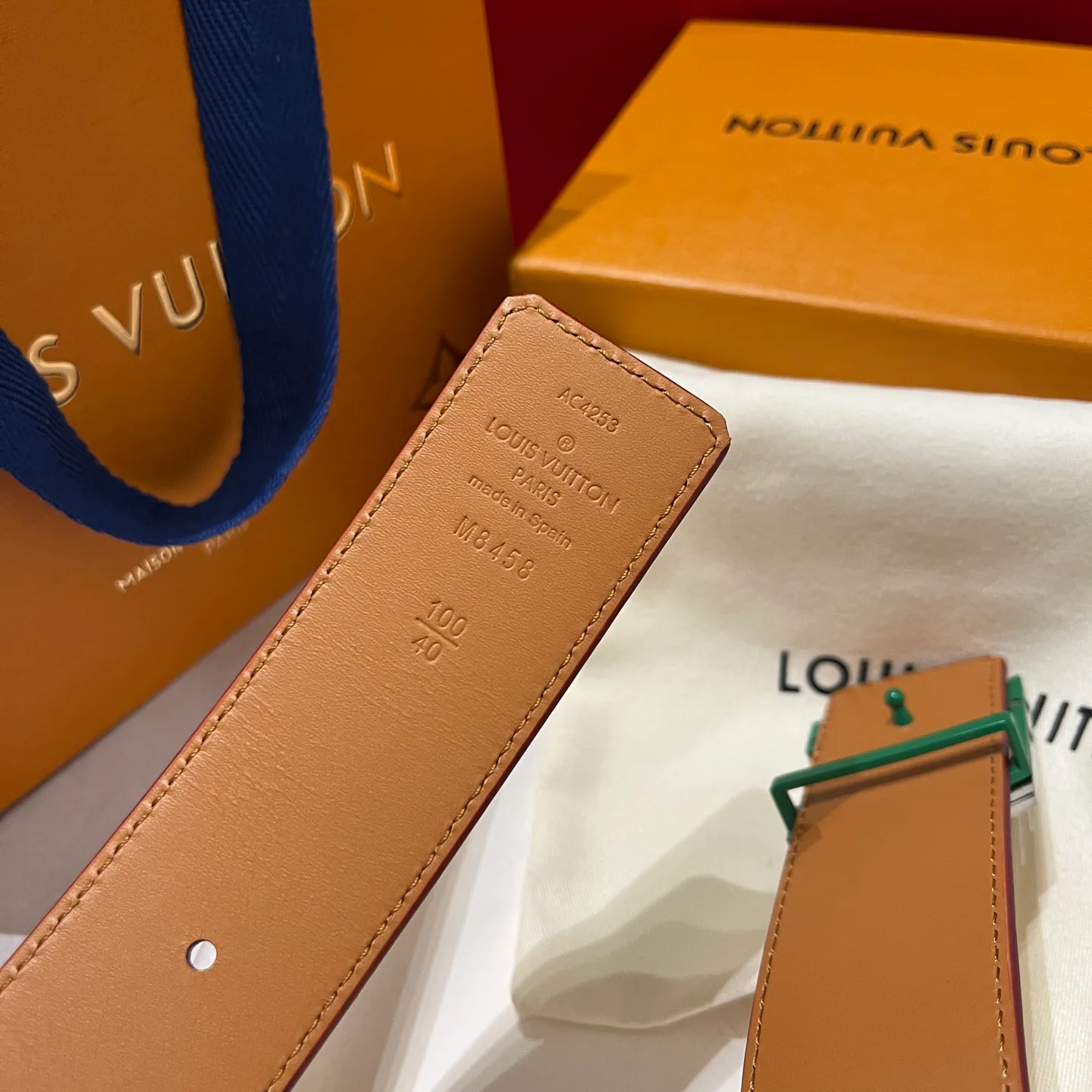 Belts LOUIS VUITTON 17645328