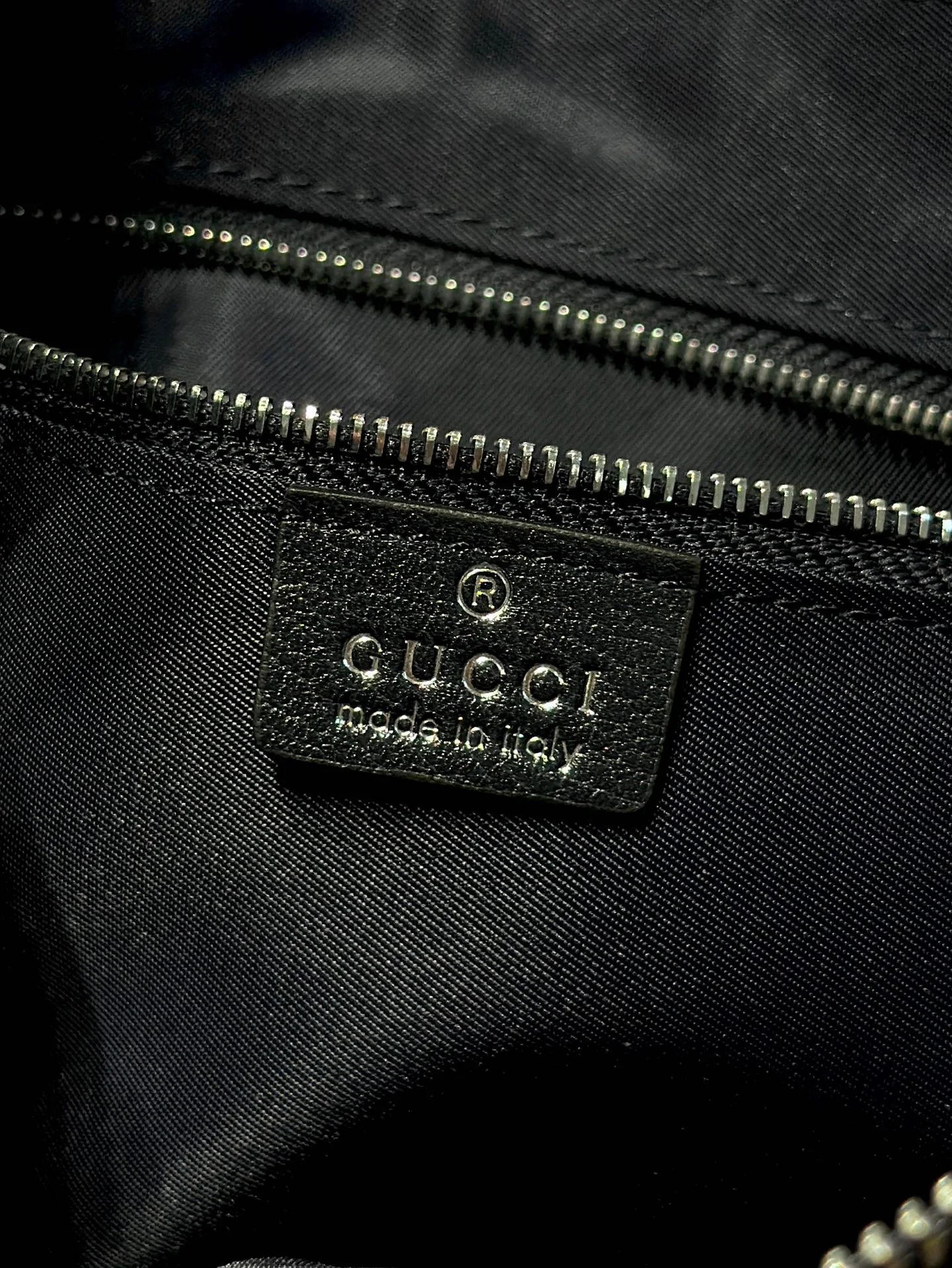Women's Shoulder Bags GUCCI 17933689
