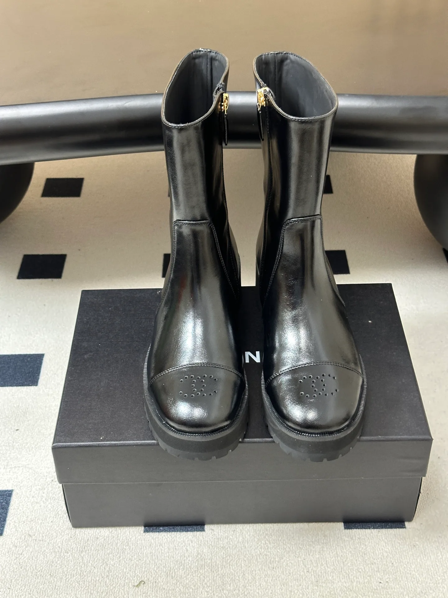Women's Boots CHANEL 18048840