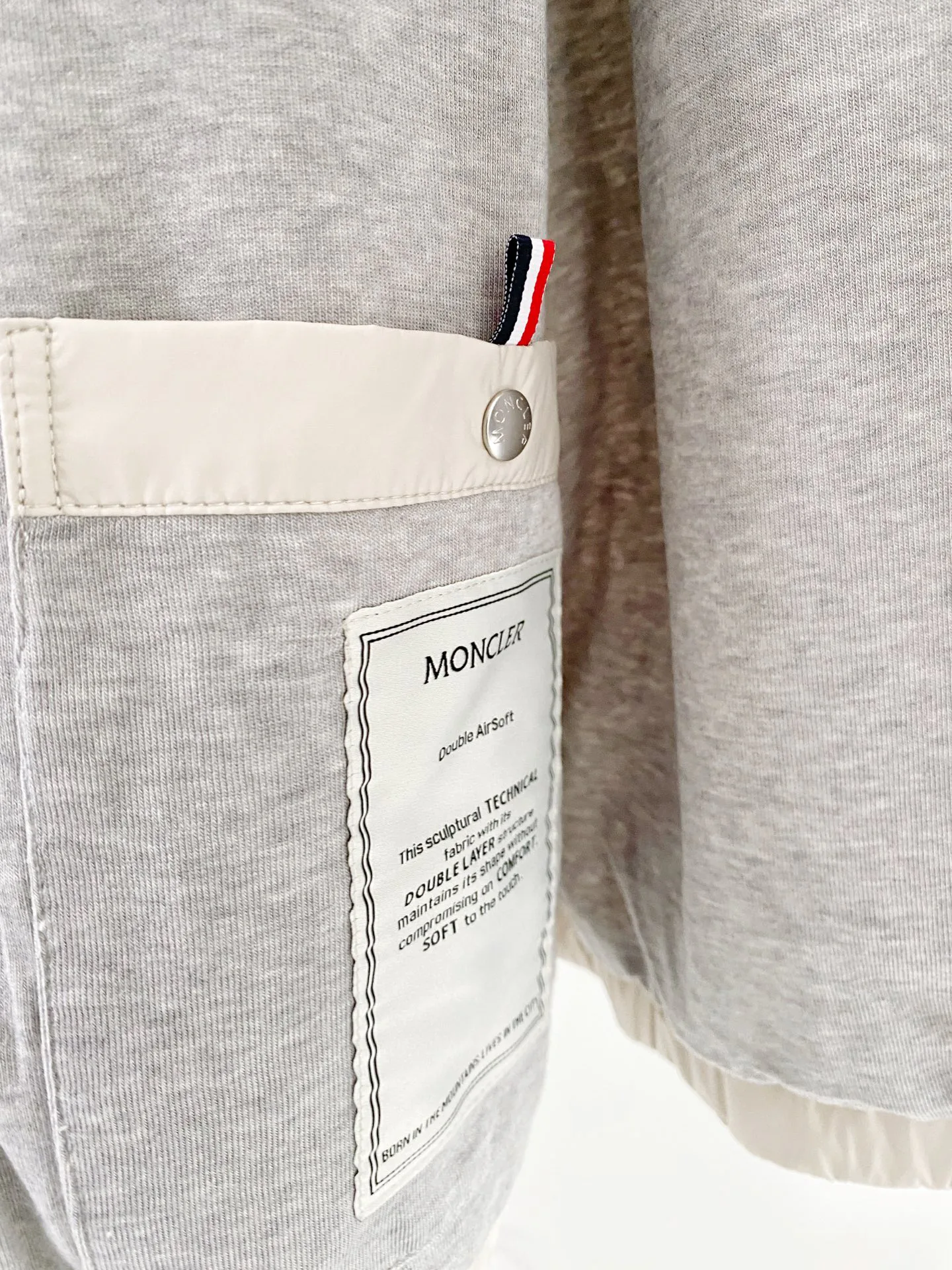 Men's Jackets And Down Jackets MONCLER 17993173