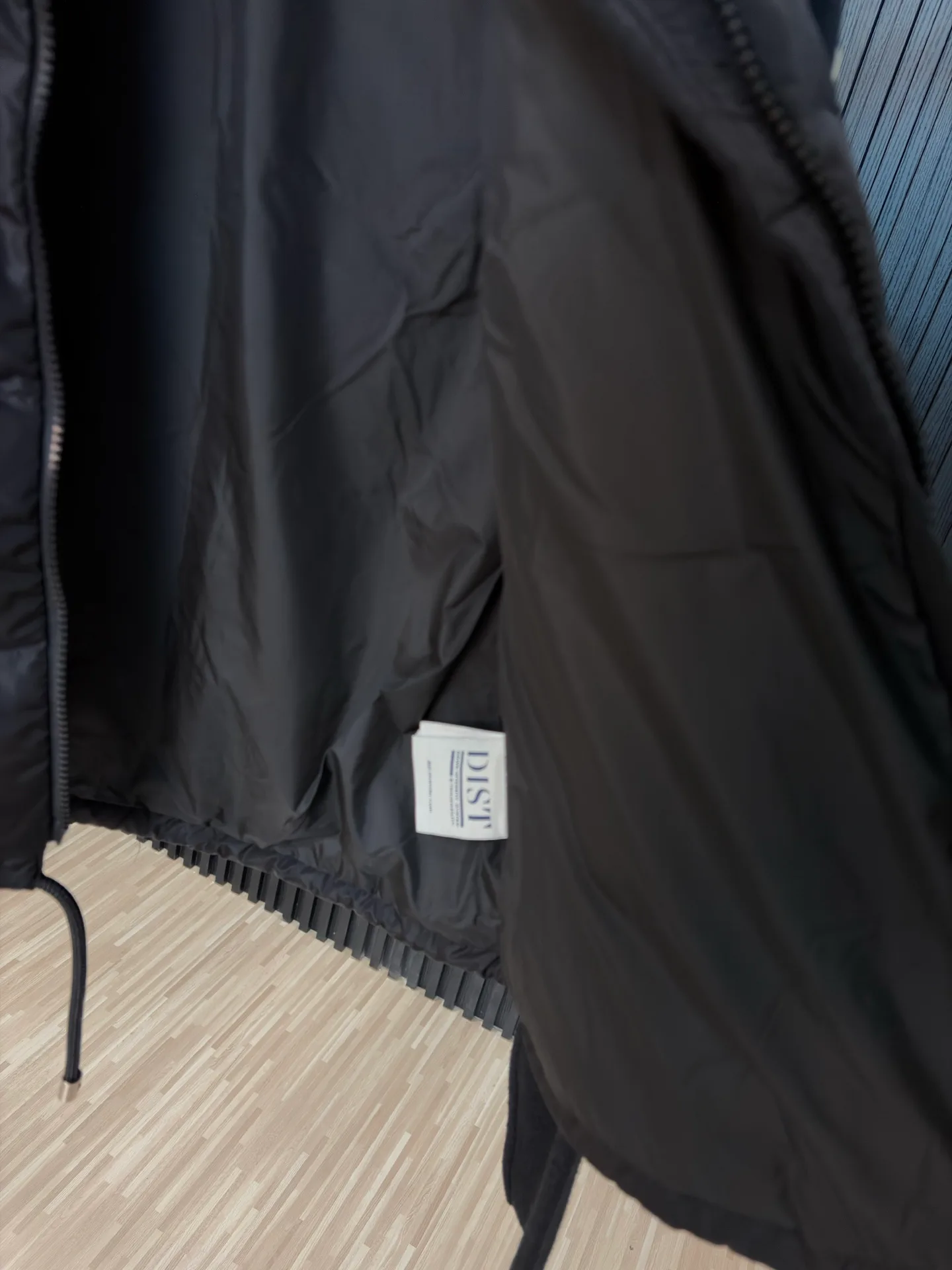 Куртки И Пуховики Мужские Moncler 18634493