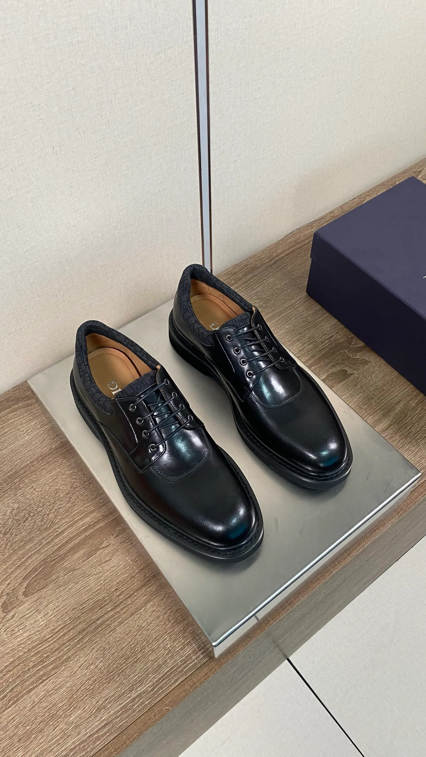 Men's Loafers And Dress Shoes CHRISTIAN DIOR 18078656