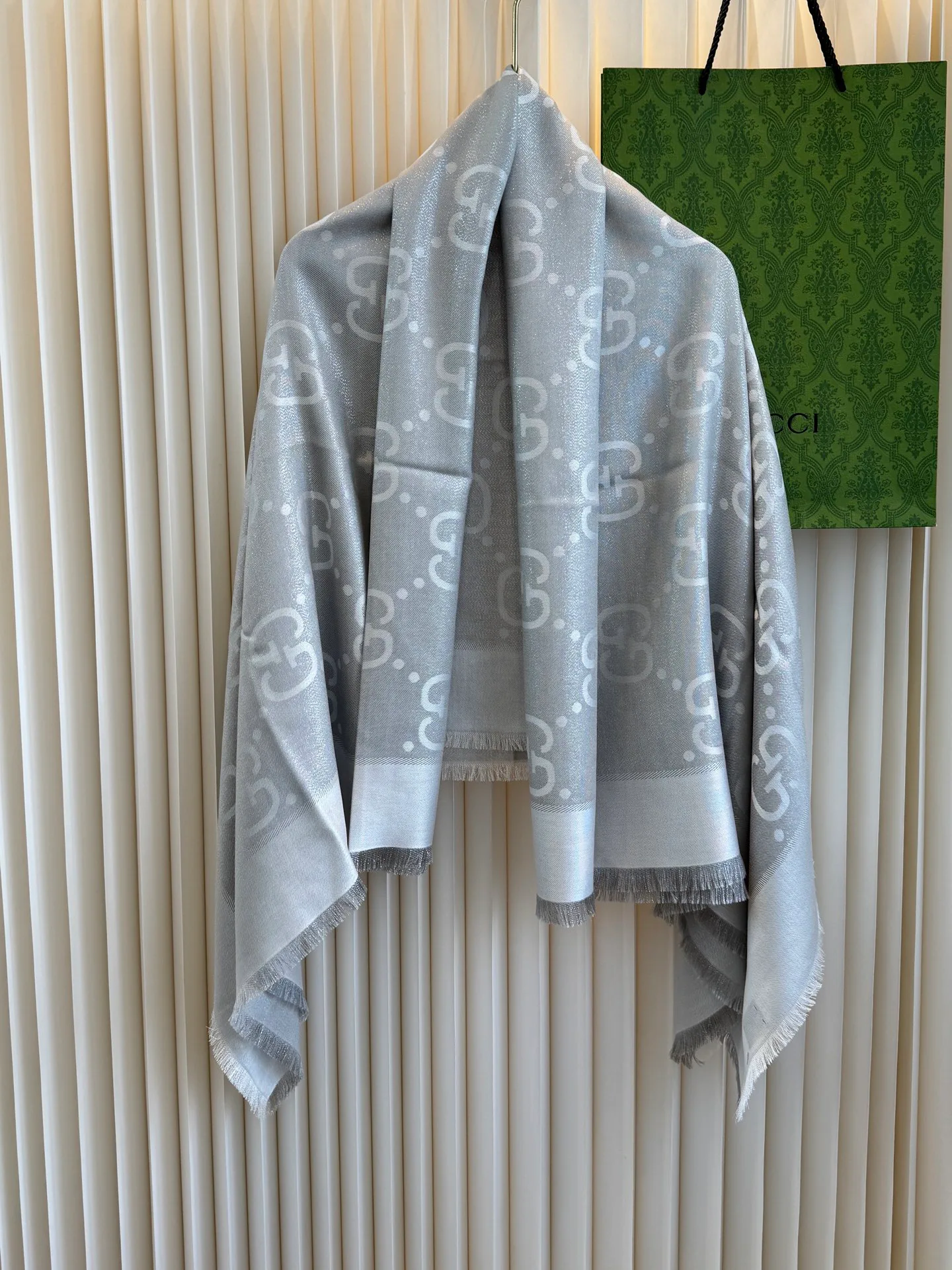 Scarves GUCCI 18275071