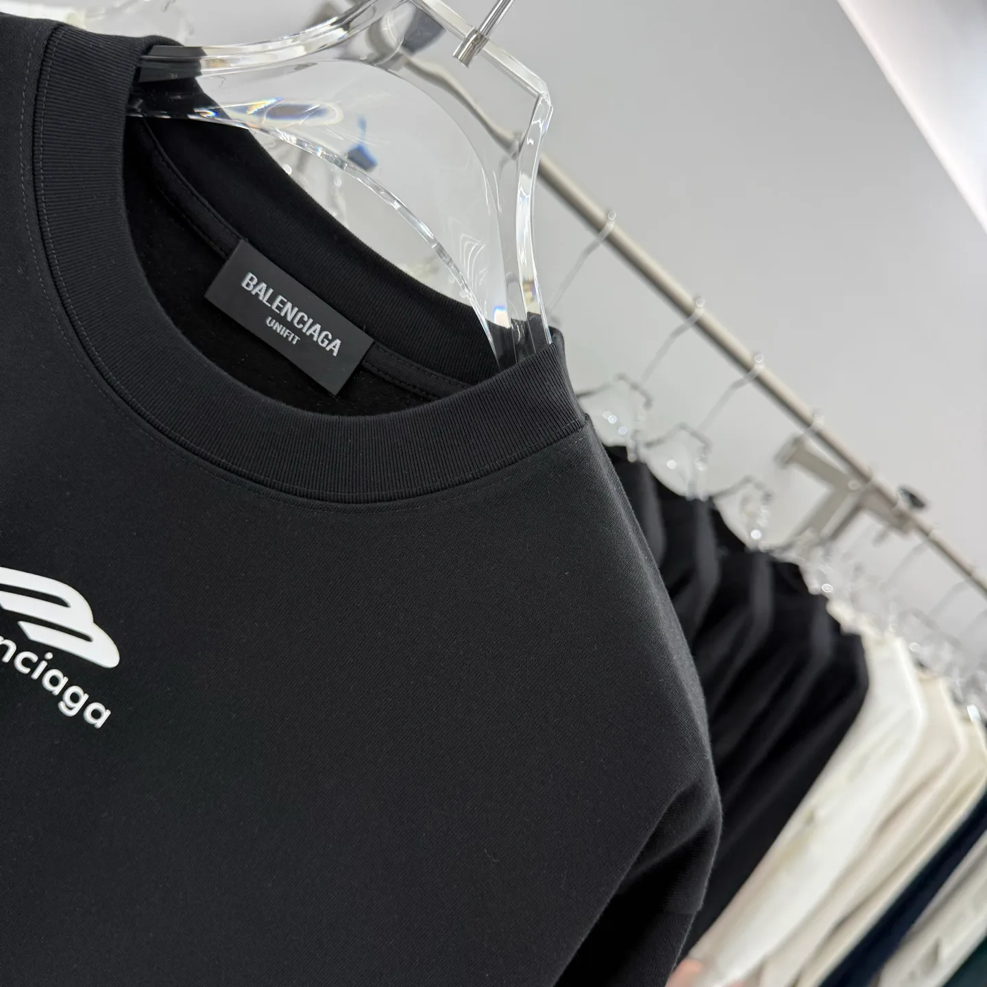 Men's T-Shirts BALENCIAGA 18408261