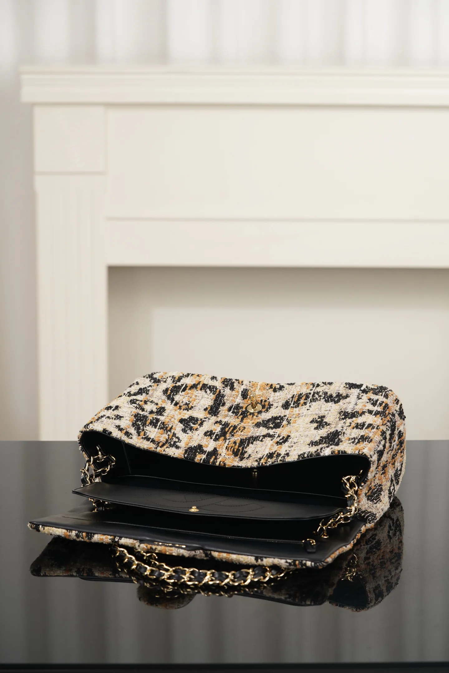 Women's Classic Handbags CHANEL 17979700
