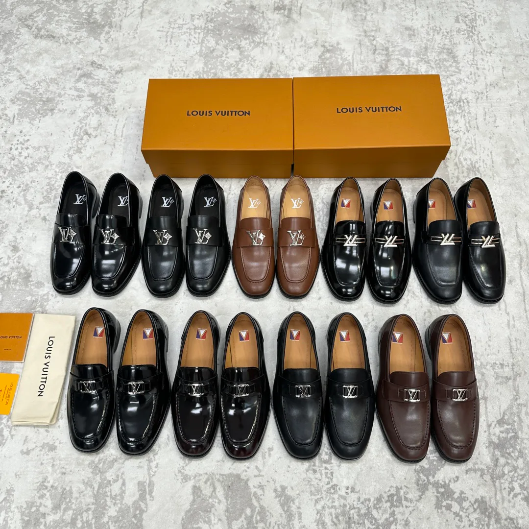Men's Loafers And Dress Shoes LOUIS VUITTON 18194018