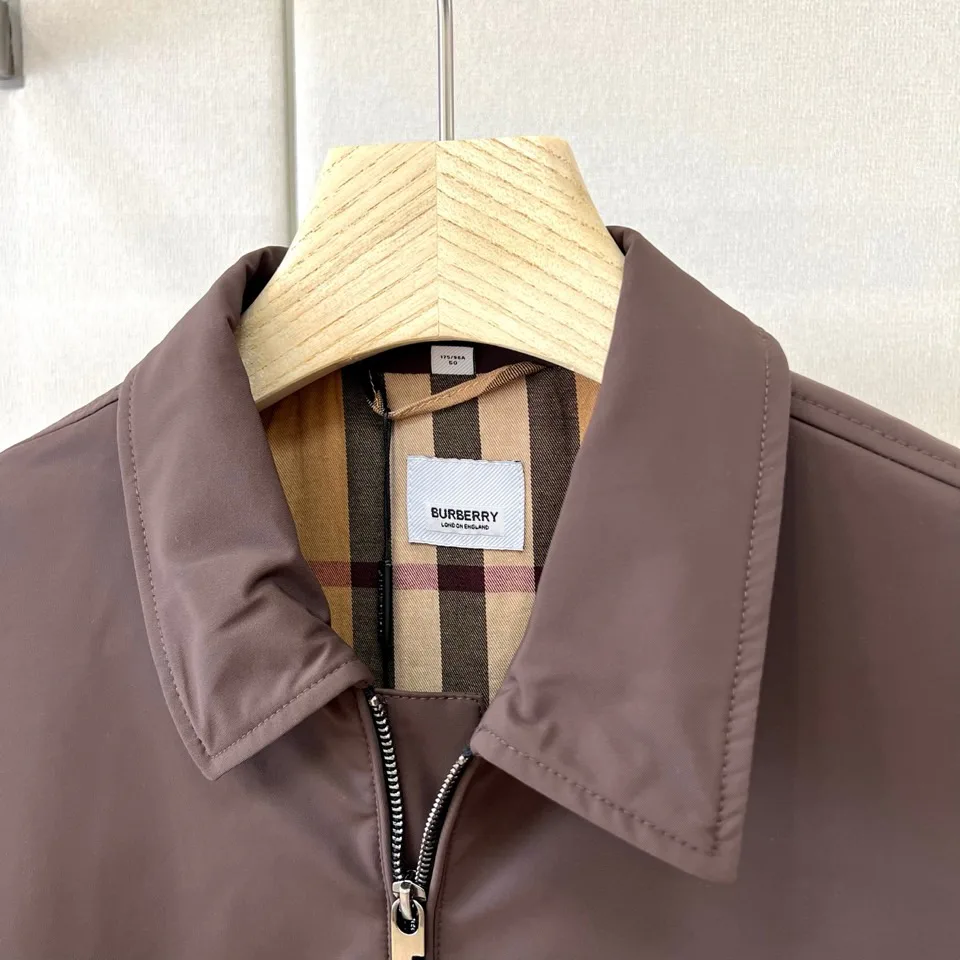 Men's Jackets And Down Jackets BURBERRY 18543057