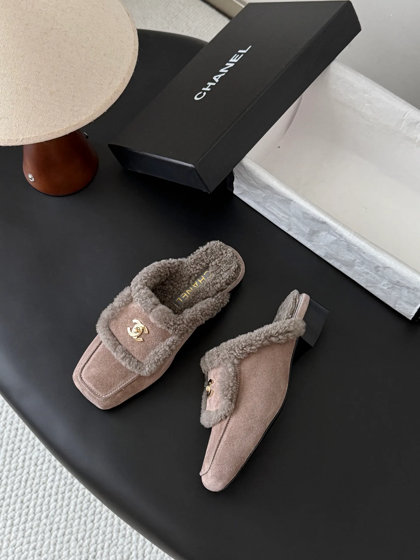 Women's Mules And Clogs CHANEL 18362220