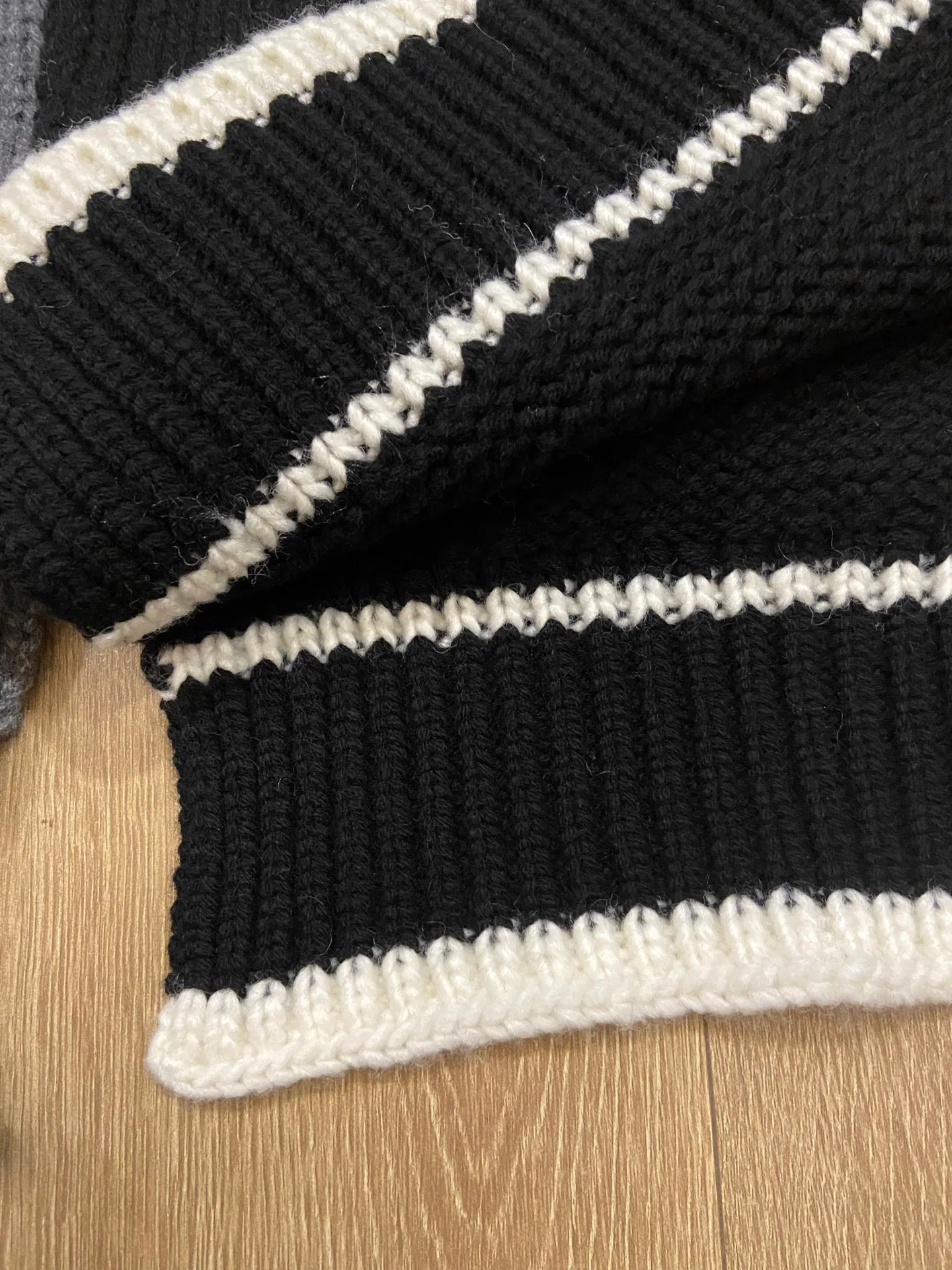 Scarves CHANEL 18088242