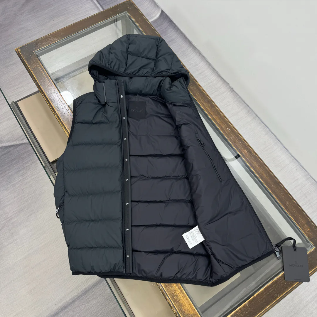 Women's Vests MONCLER 18001989