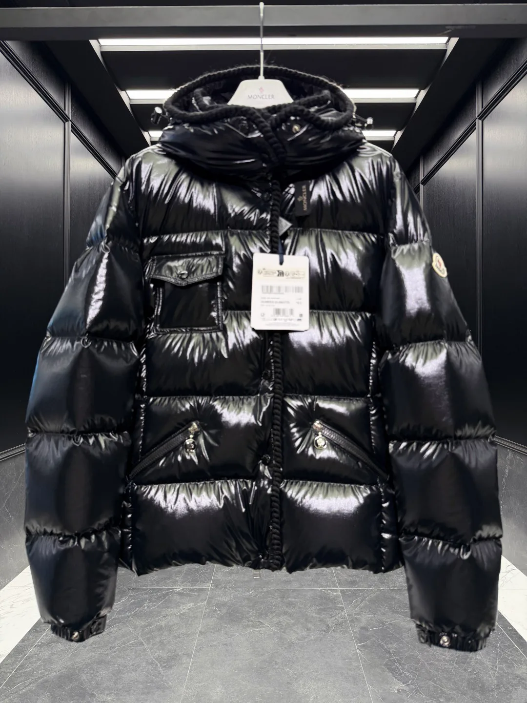 Men's Jackets And Down Jackets MONCLER 19575033