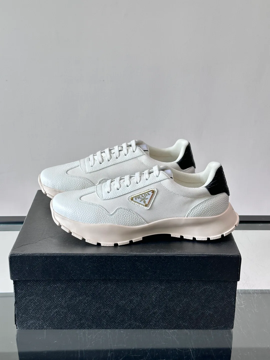 Men's Sneakers PRADA 17854217