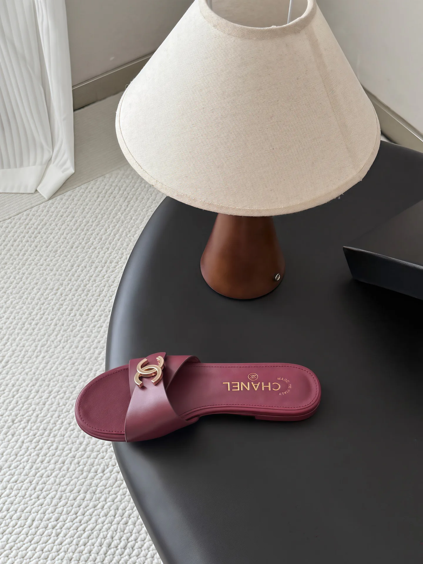 Women's Flip-Flops CHANEL 17784777