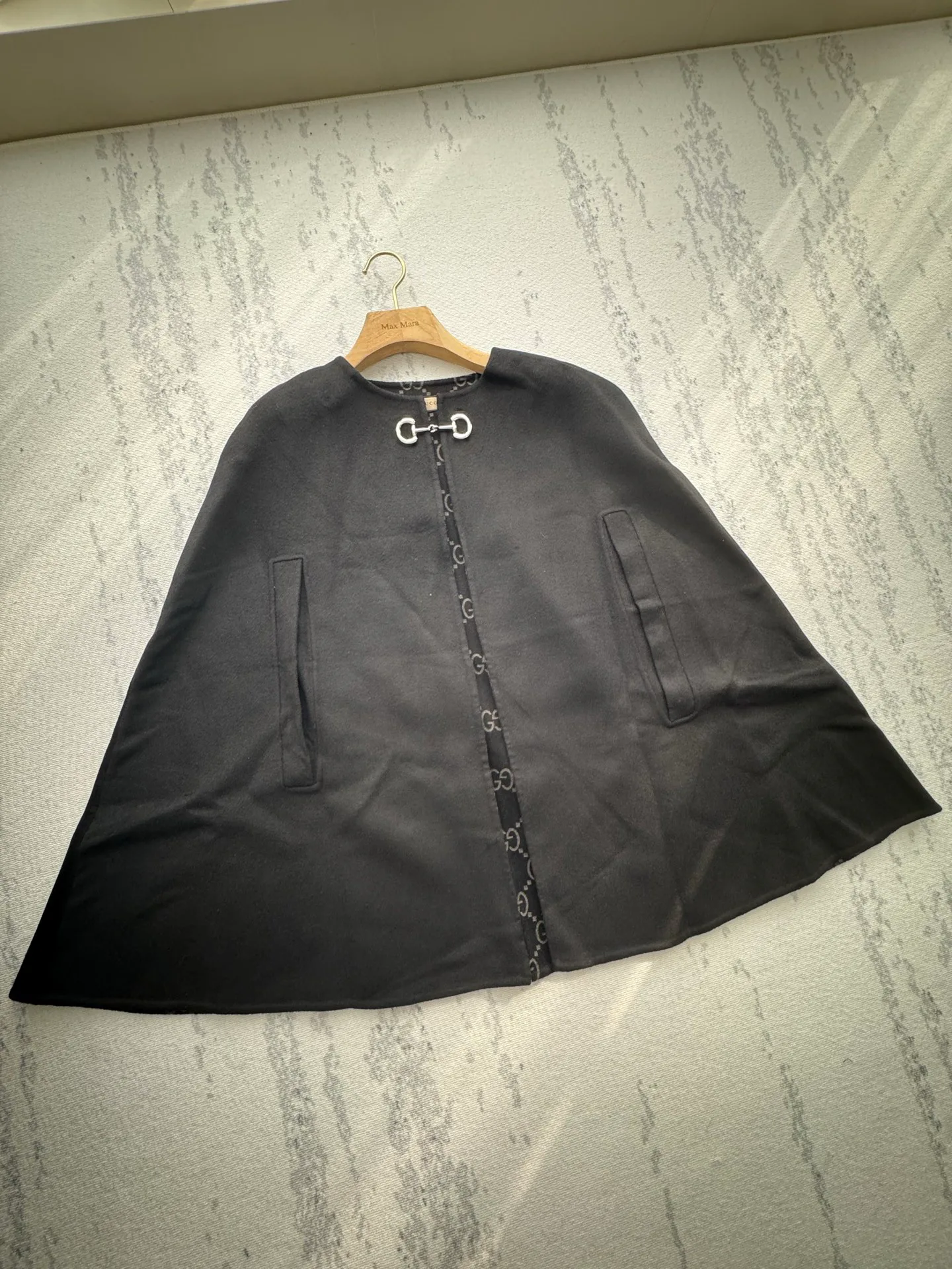 Women's Coats GUCCI 18361603