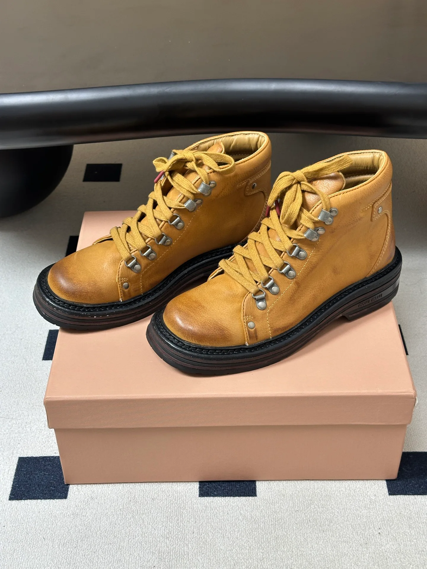 Women's Ankle Boots MIU MIU 18041843