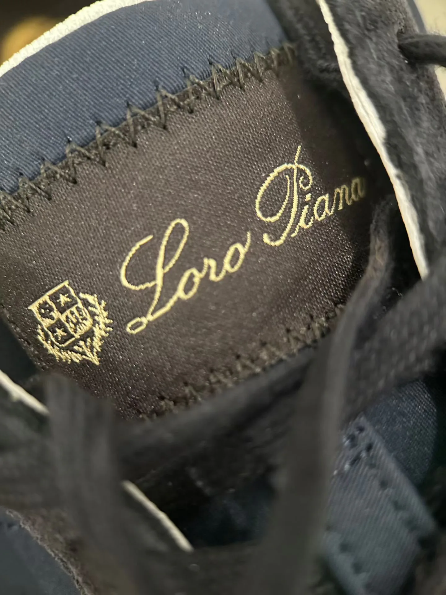Women's Sneakers LORO PIANA 18267417