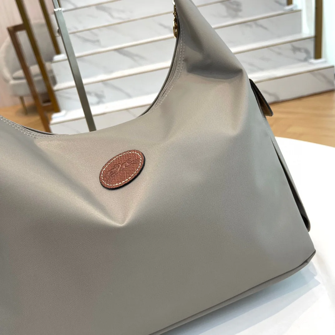 Women's Classic Handbags LONGCHAMP 17076867