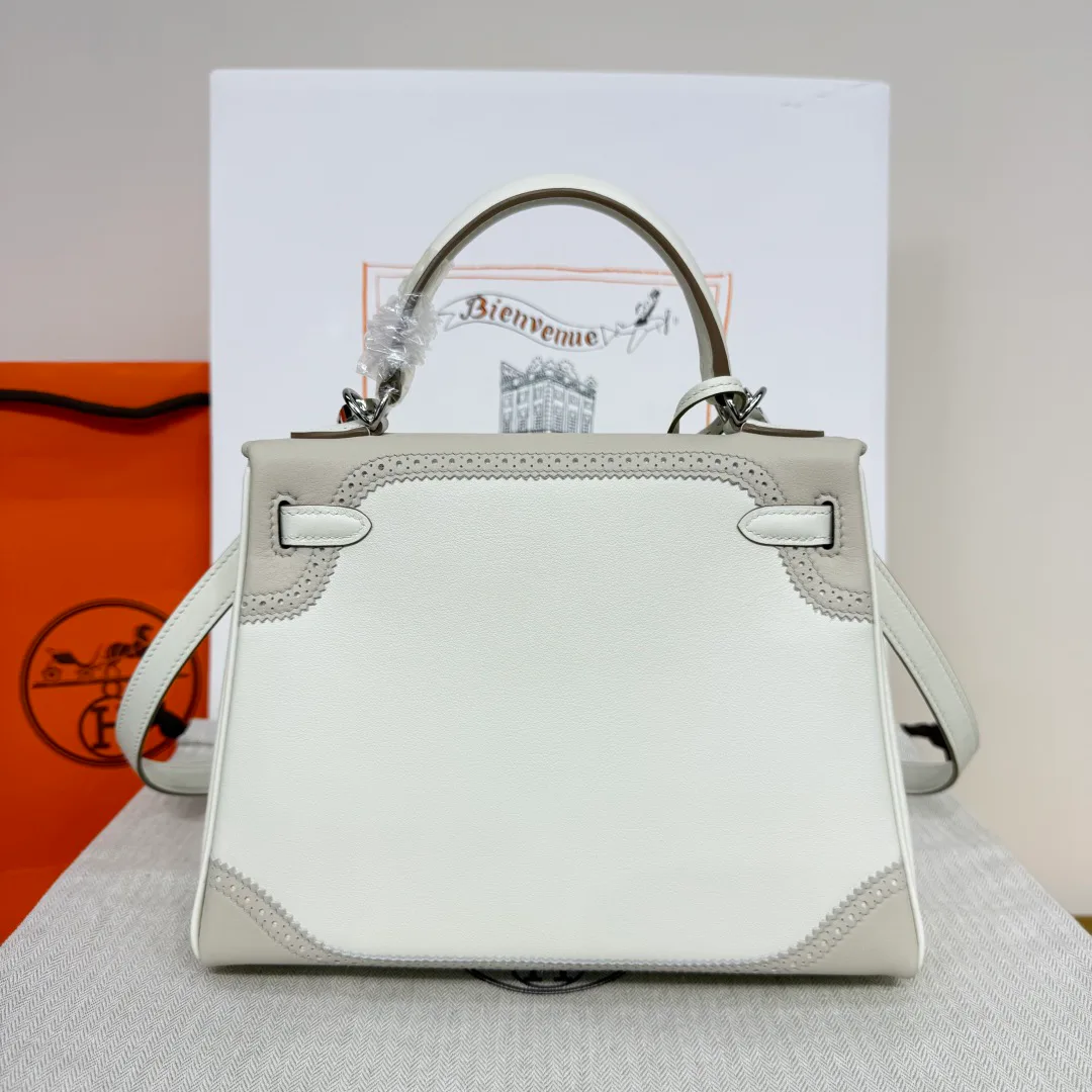 Women's Classic Handbags HERMES 18394544