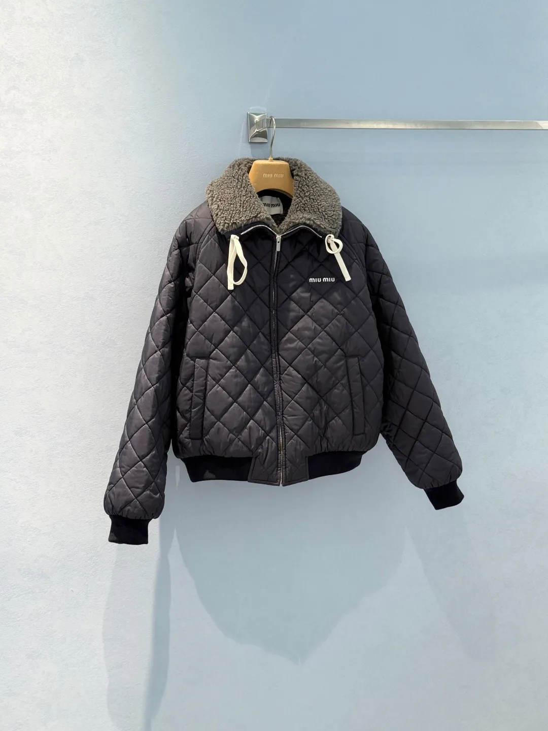Women's Jackets And Down Jackets MIU MIU 18201690
