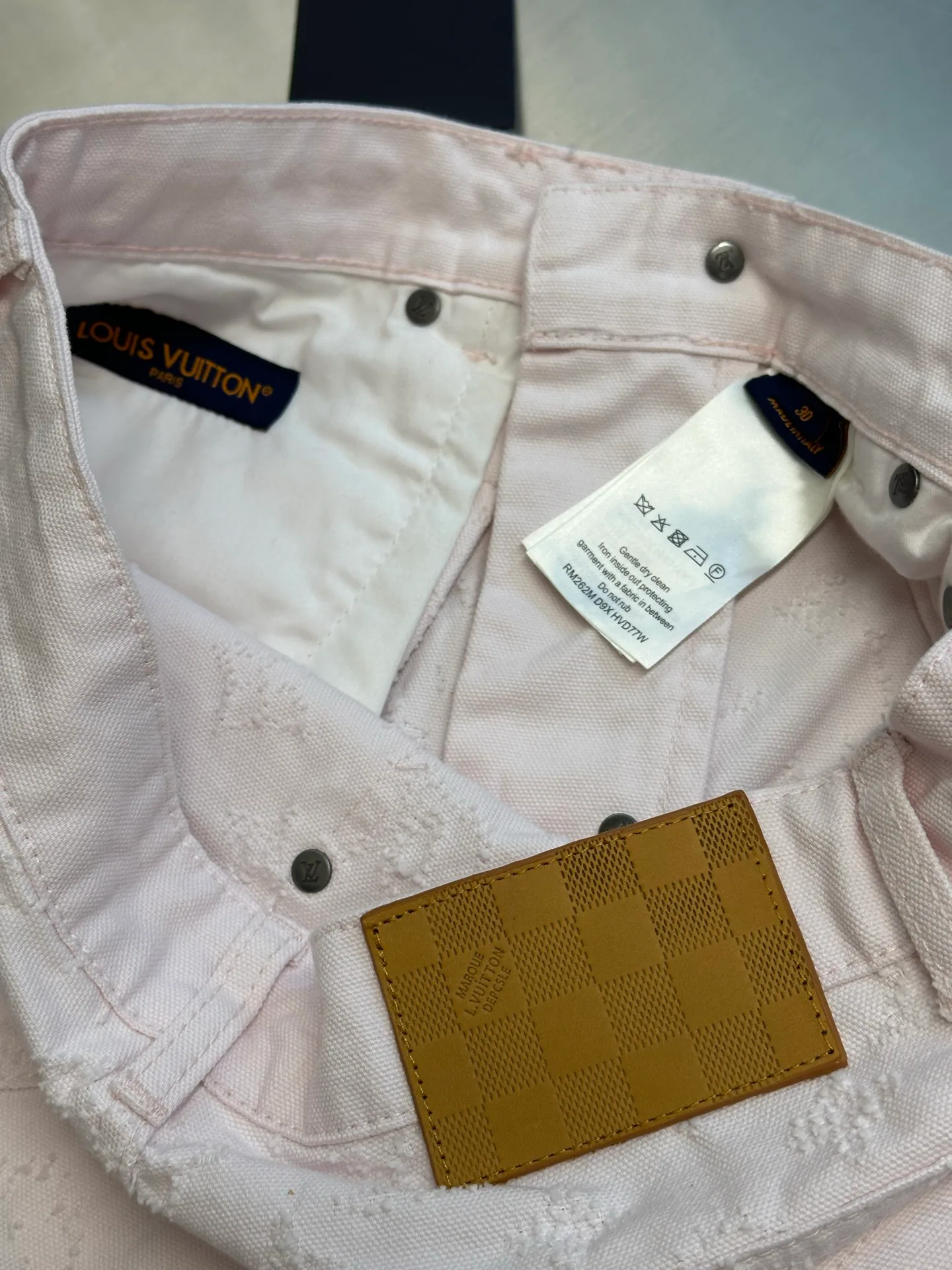 Men's Shorts LOUIS VUITTON 18178881