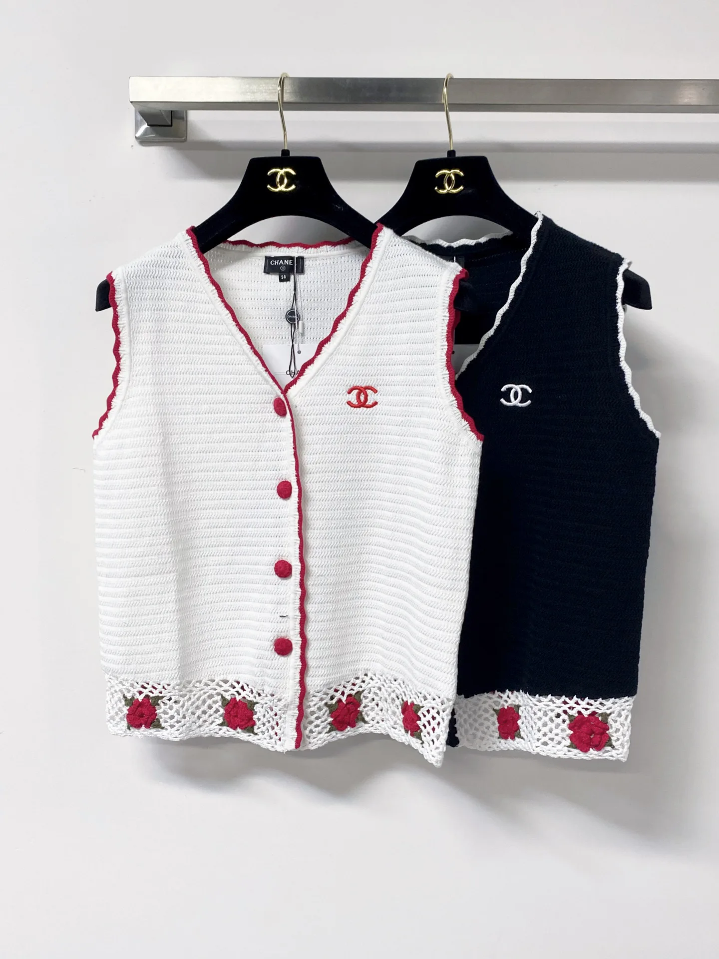 Women's Vests CHANEL 17048916