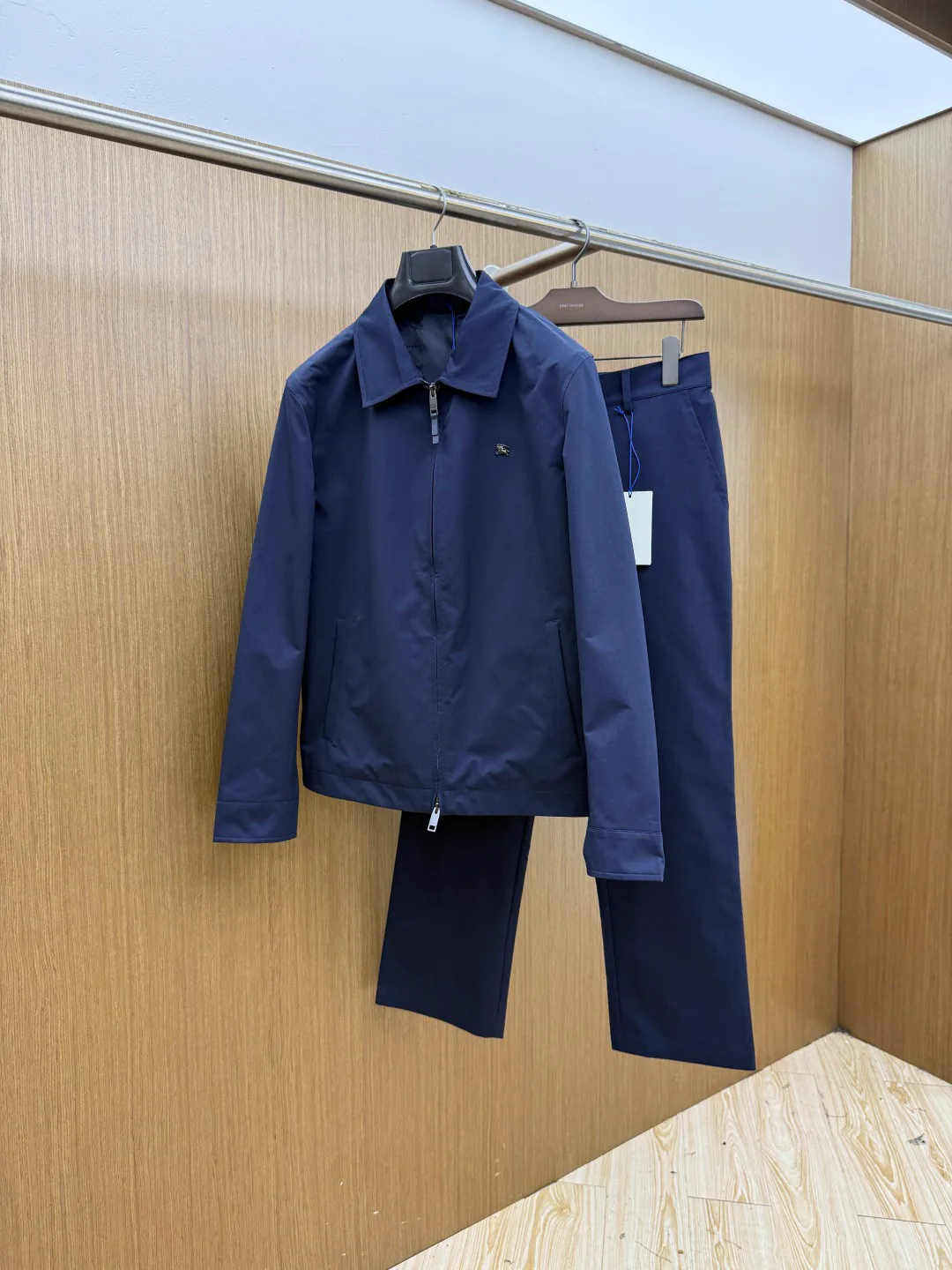 Men's Jackets And Down Jackets BURBERRY 18080589