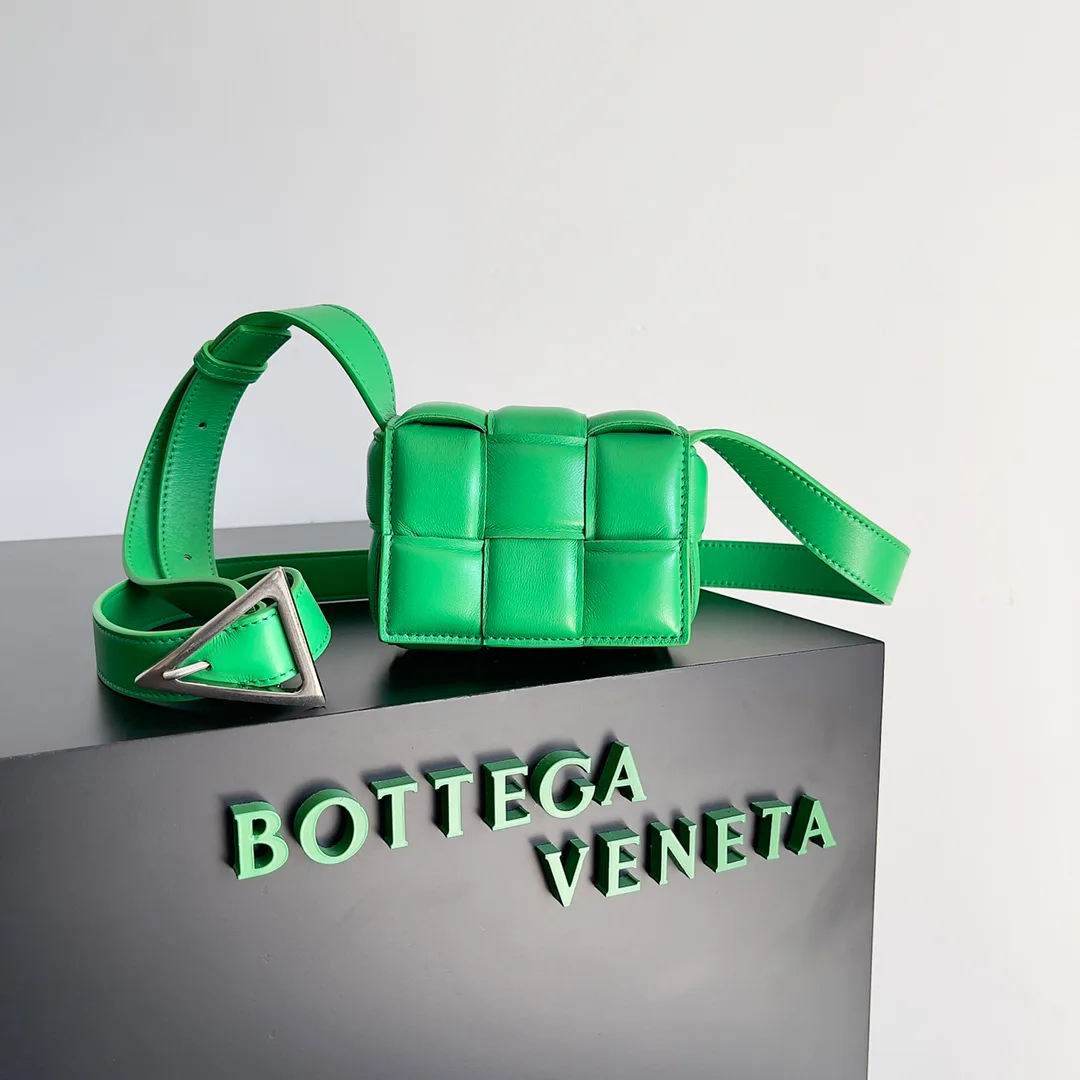 Women's Classic Handbags BOTTEGA VENETA 17372486