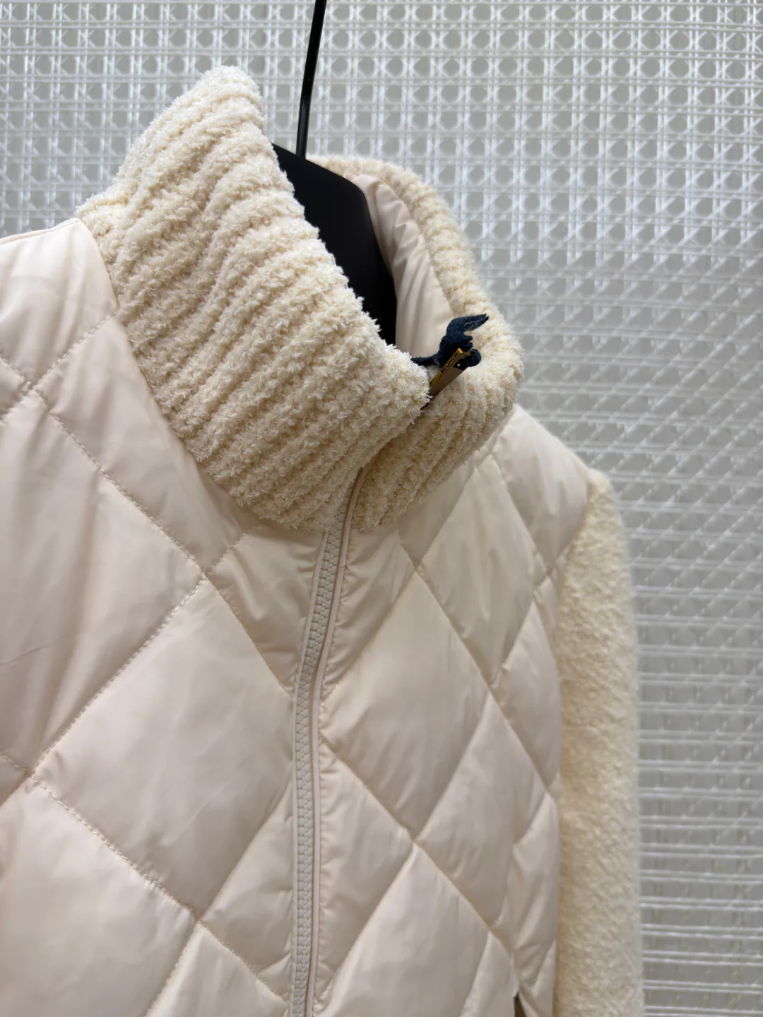 Куртки И Пуховики Мужские Moncler 18558885