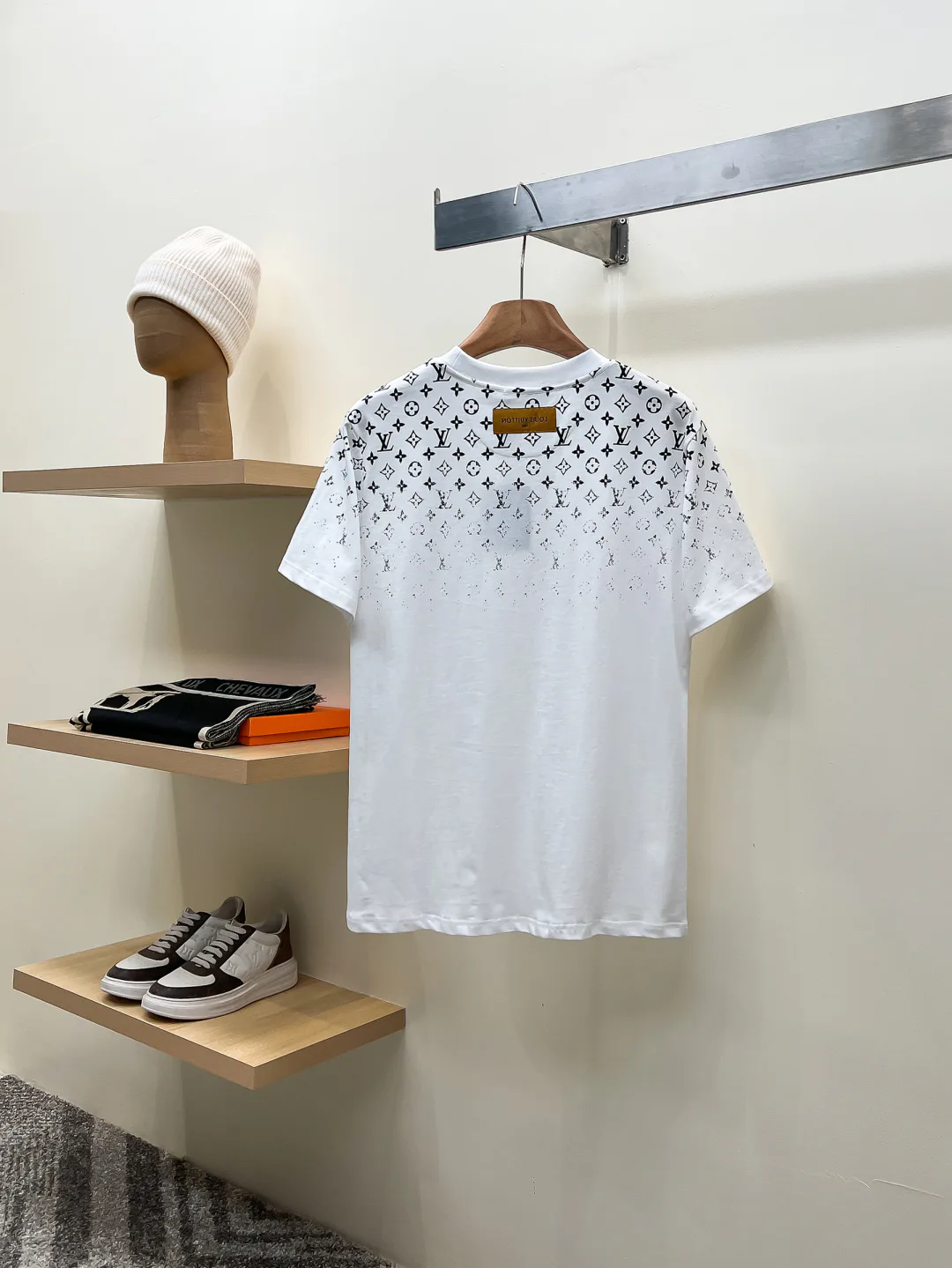 Men's T-Shirts LOUIS VUITTON 18499289