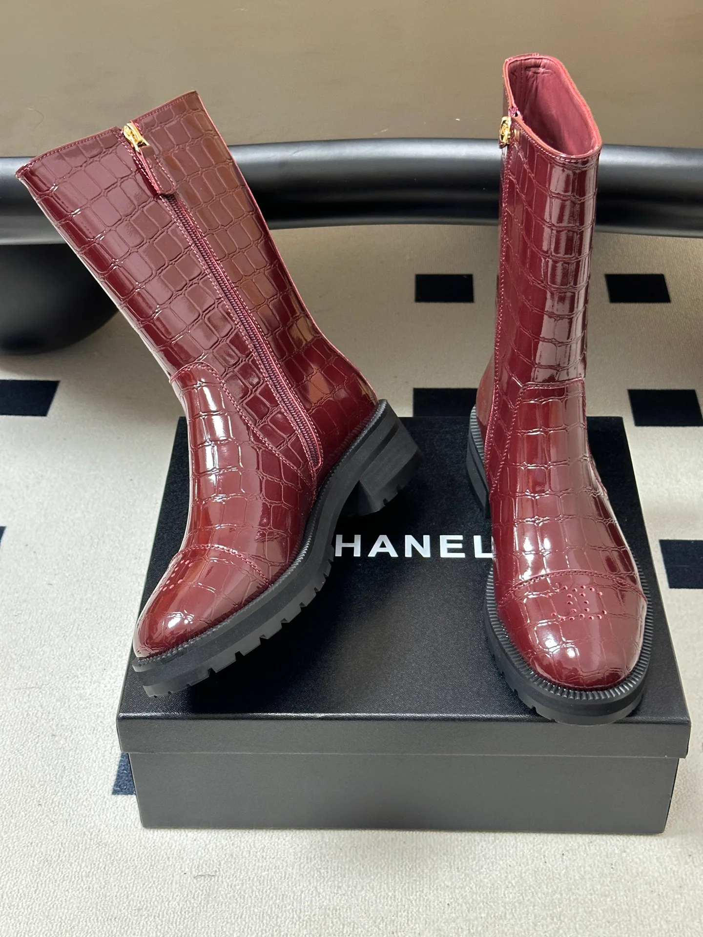 Women's Boots CHANEL 18048820