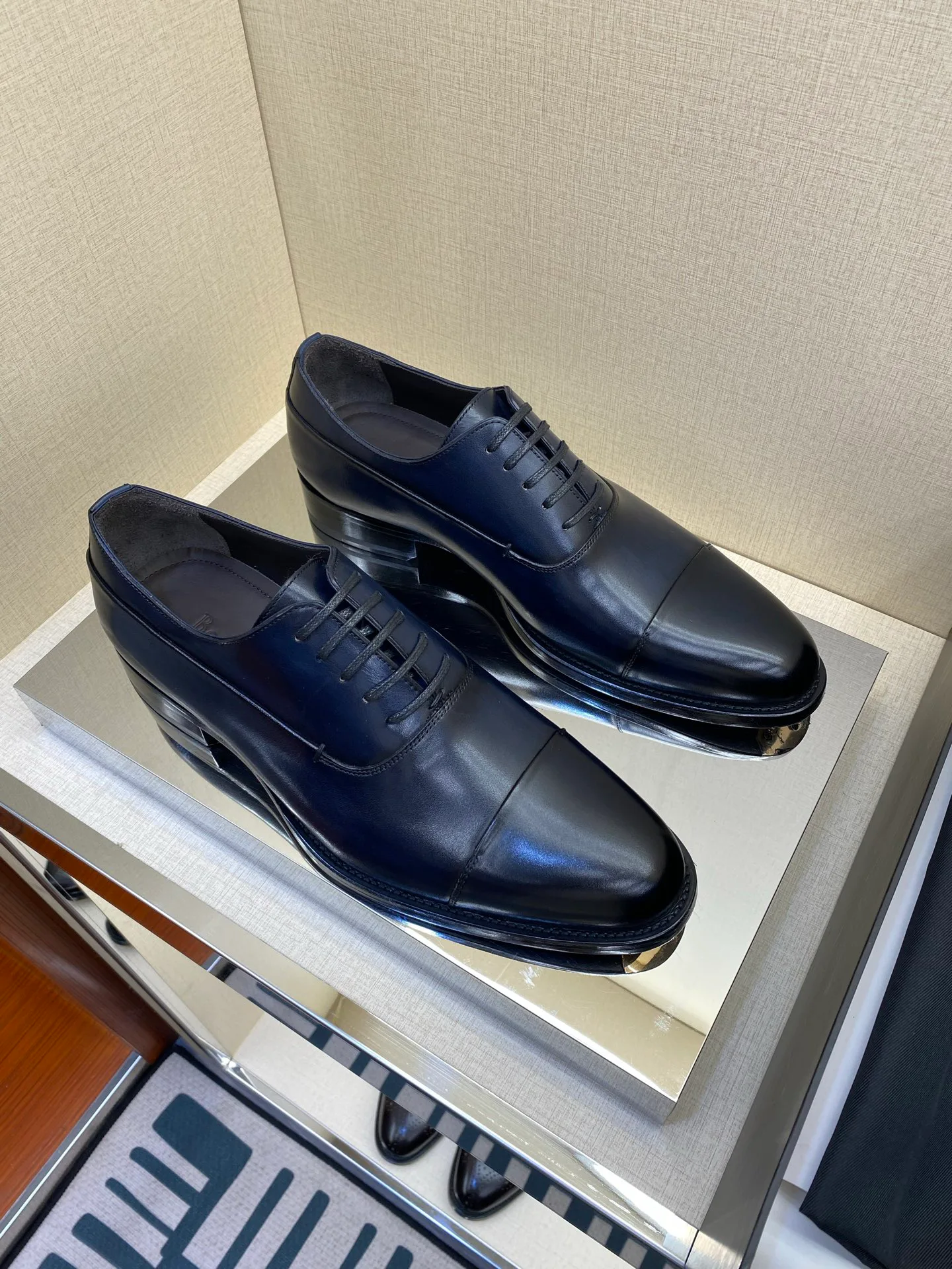 Men's Loafers And Dress Shoes BERLUTI 17971769