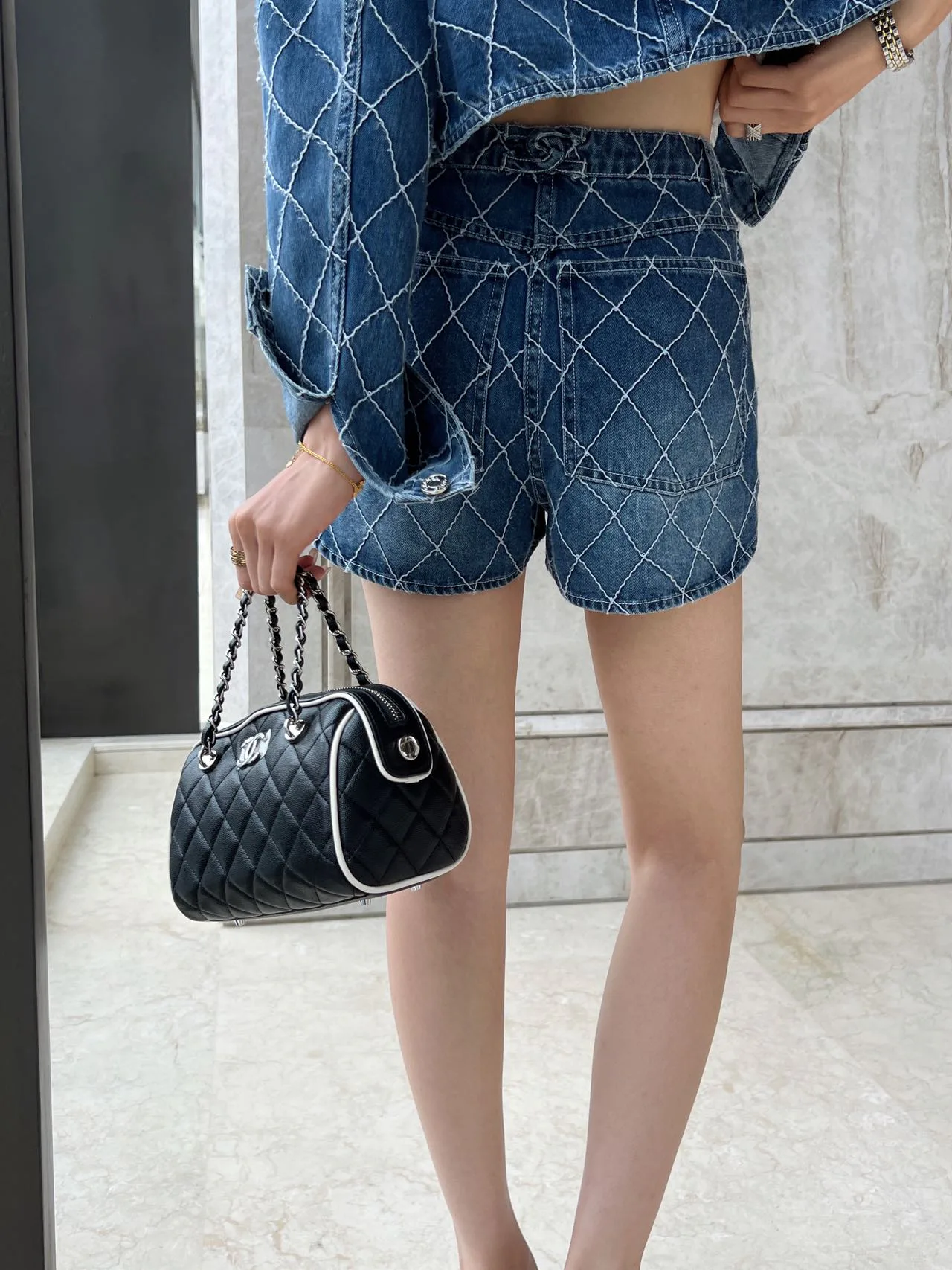 Women's Jackets And Down Jackets CHANEL 17714464