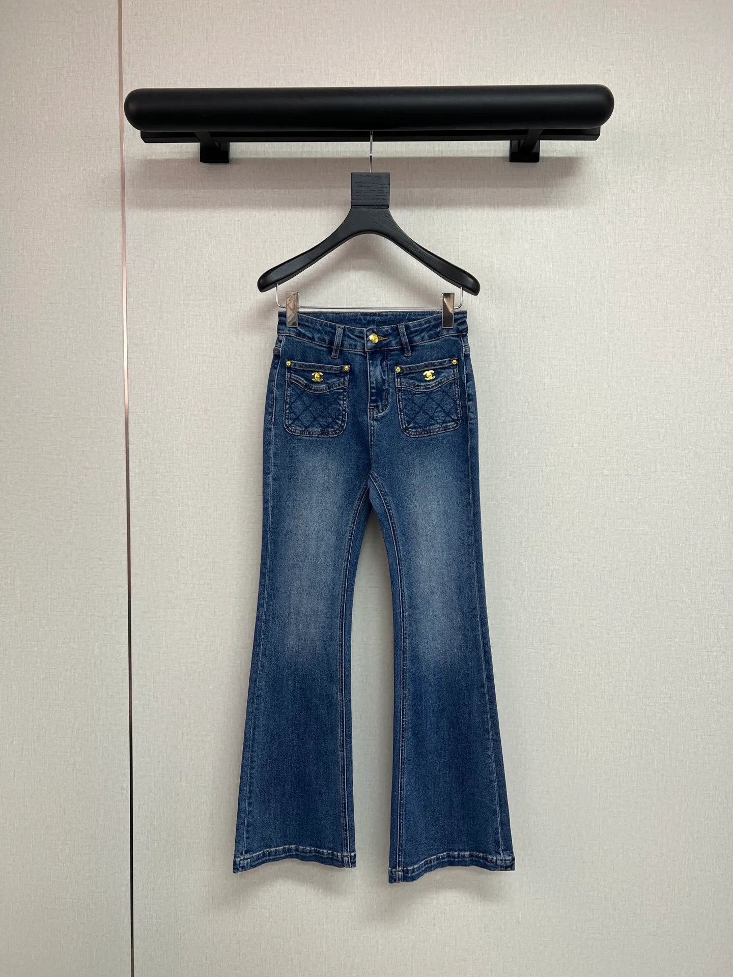 Women's Jeans CHANEL 18232439