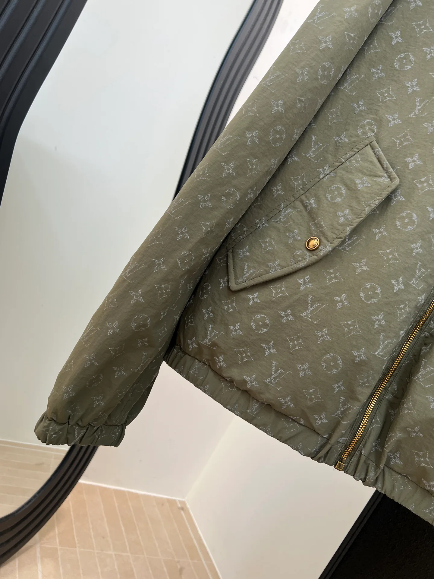 Men's Jackets And Down Jackets LOUIS VUITTON 18008352