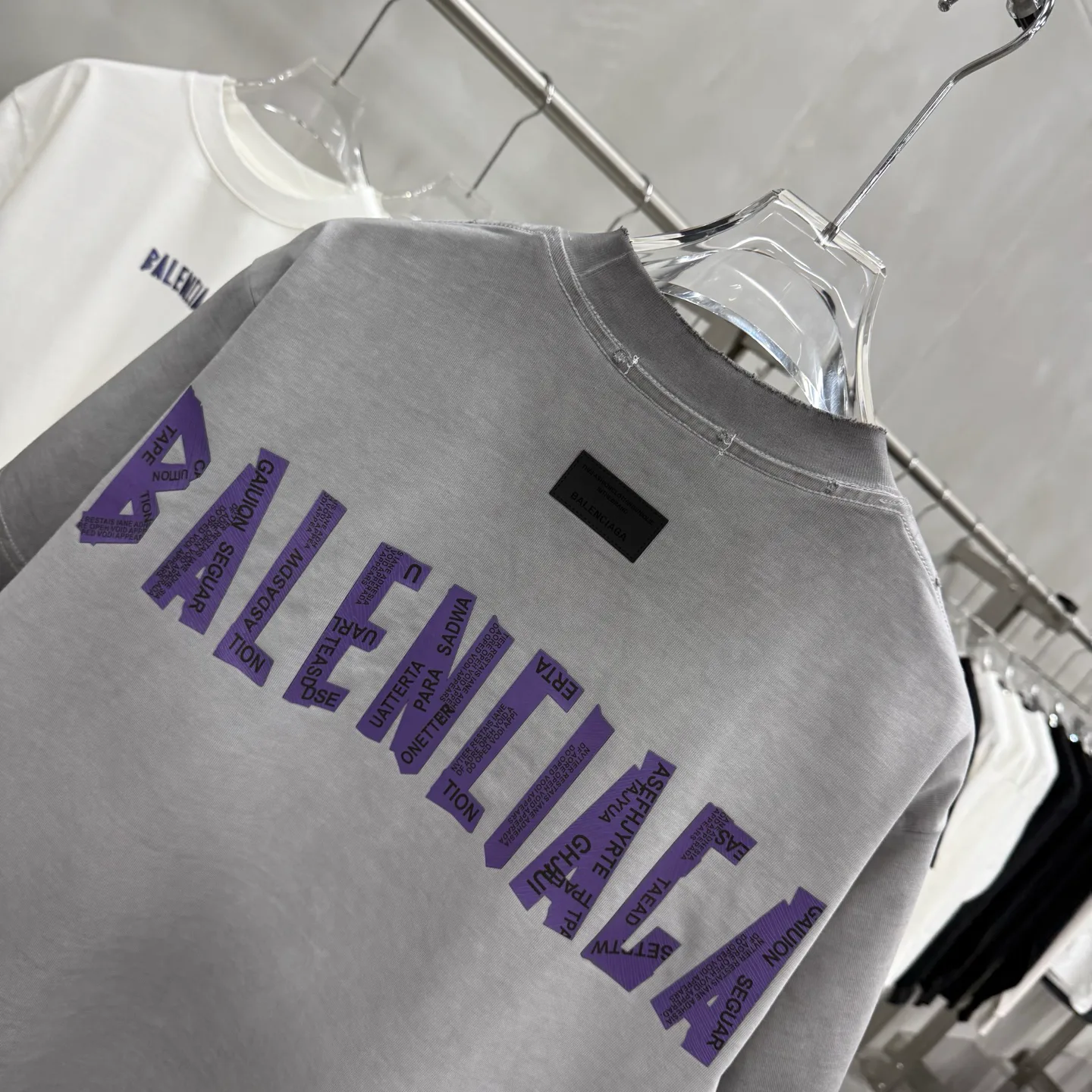 Men's T-Shirts BALENCIAGA 17881219