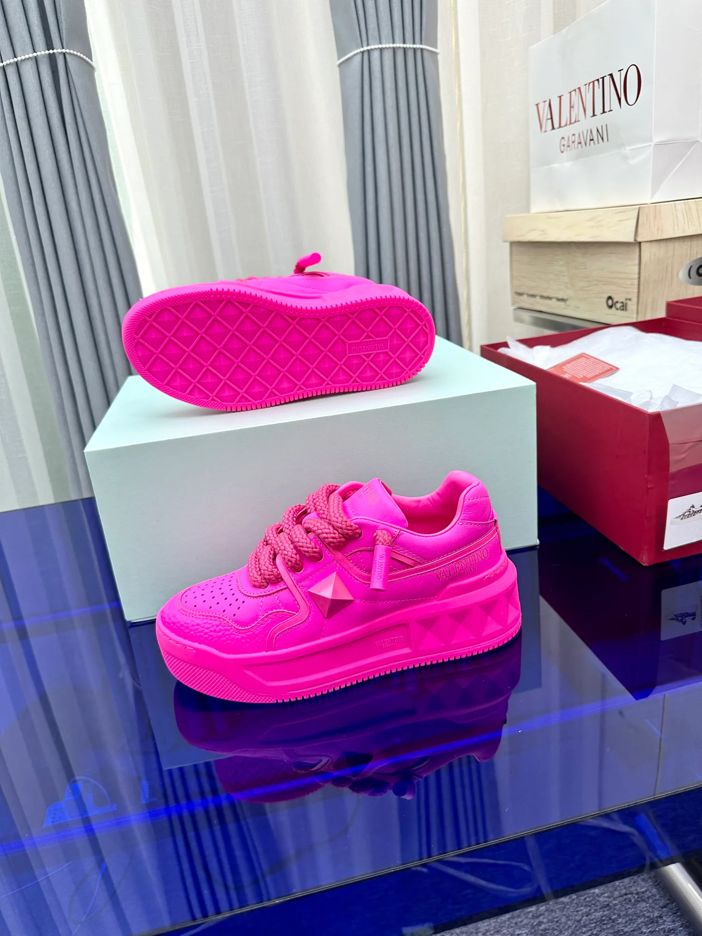 Women's Sneakers VALENTINO 17948609