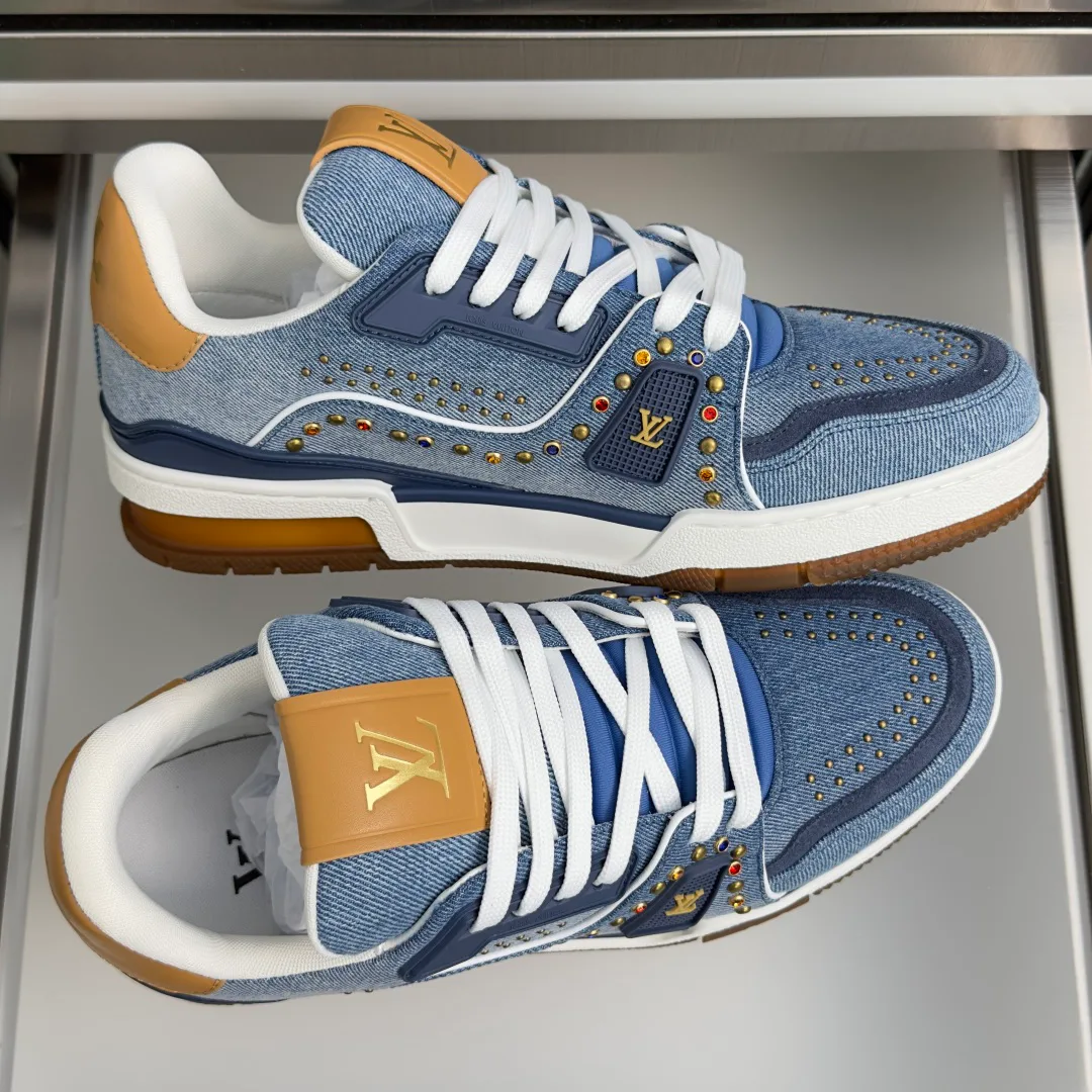 Men's Sneakers LOUIS VUITTON 17415482