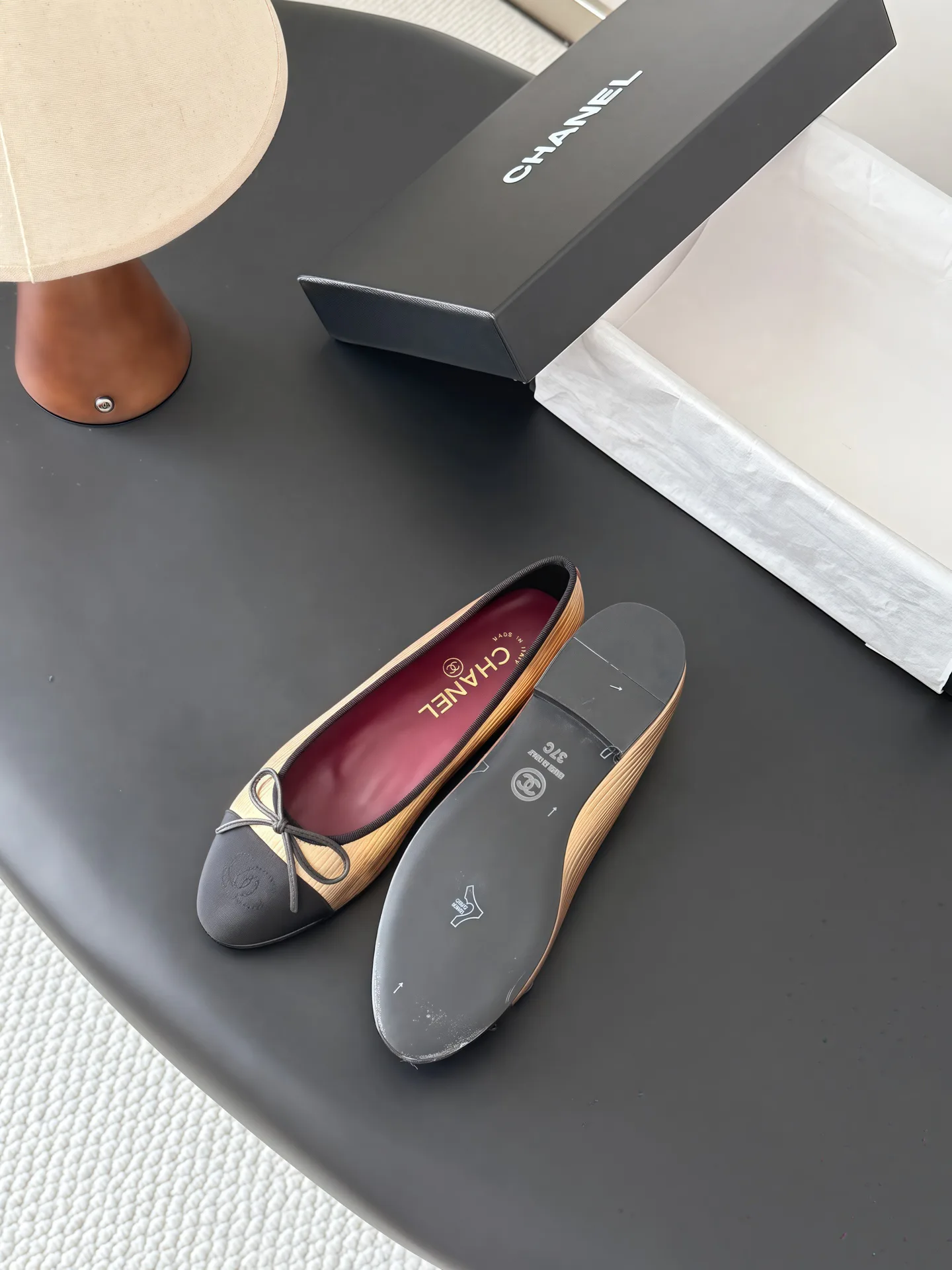 Women's Ballet Flats CHANEL 18139377