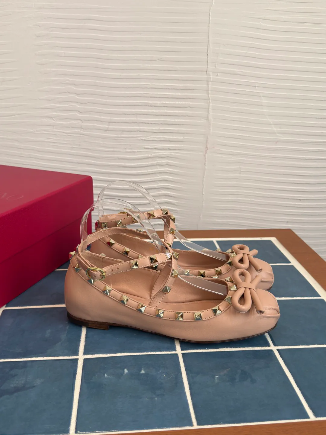 Women's Ballet Flats VALENTINO 18125365