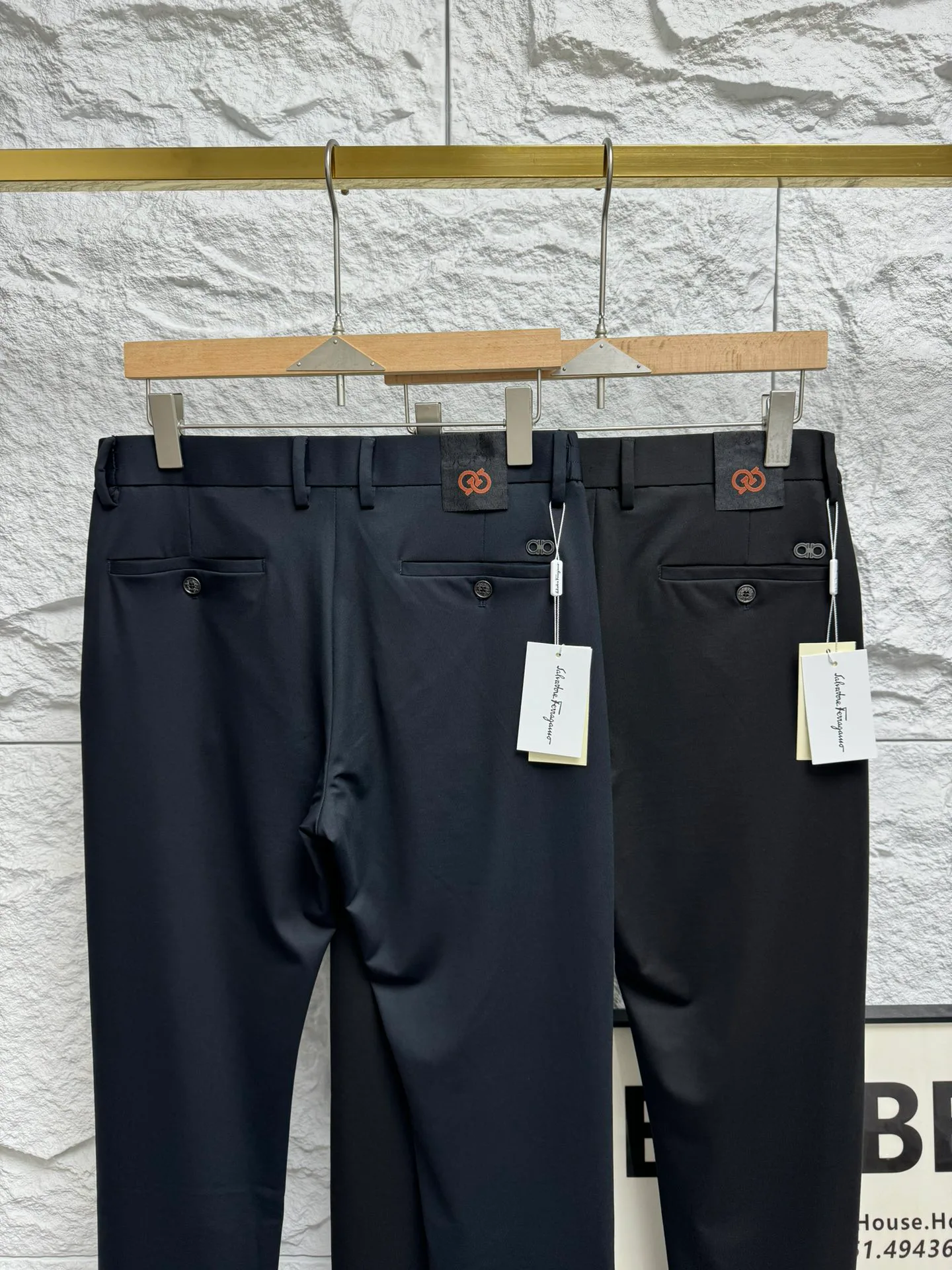 Men's Trousers SALVATORE FERRAGAMO 17781902