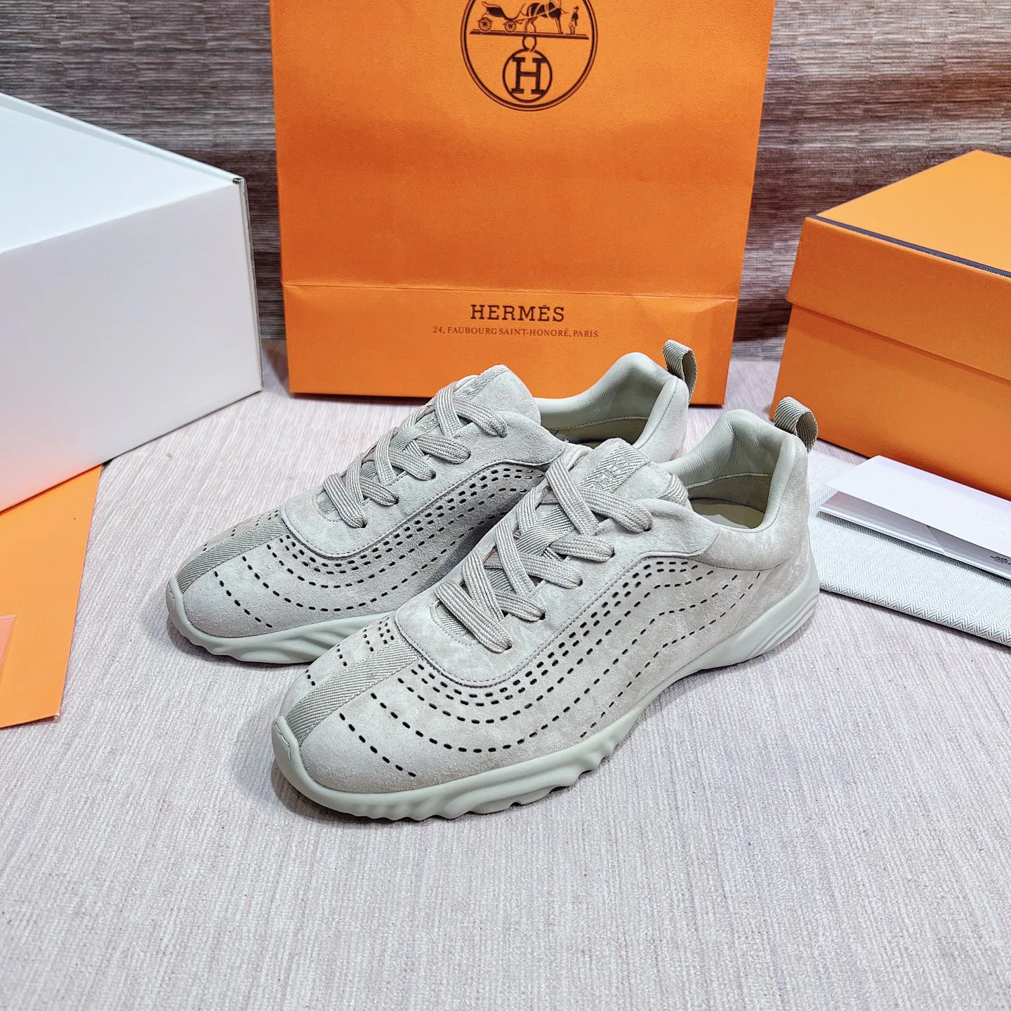 Women's Sneakers HERMES 17749561
