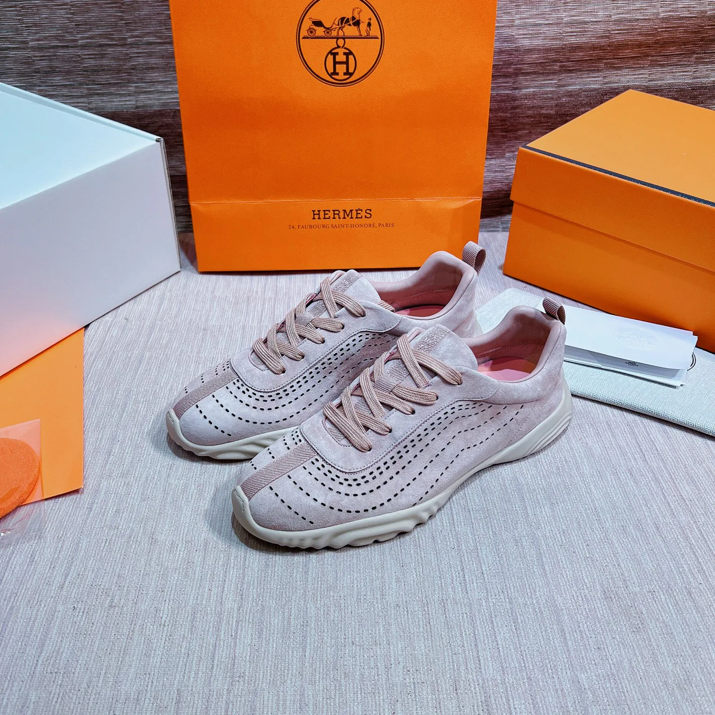 Men's Sneakers HERMES 17749564