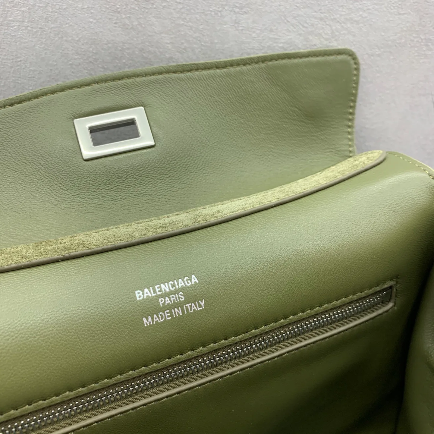 Women's Classic Handbags BALENCIAGA 18410420
