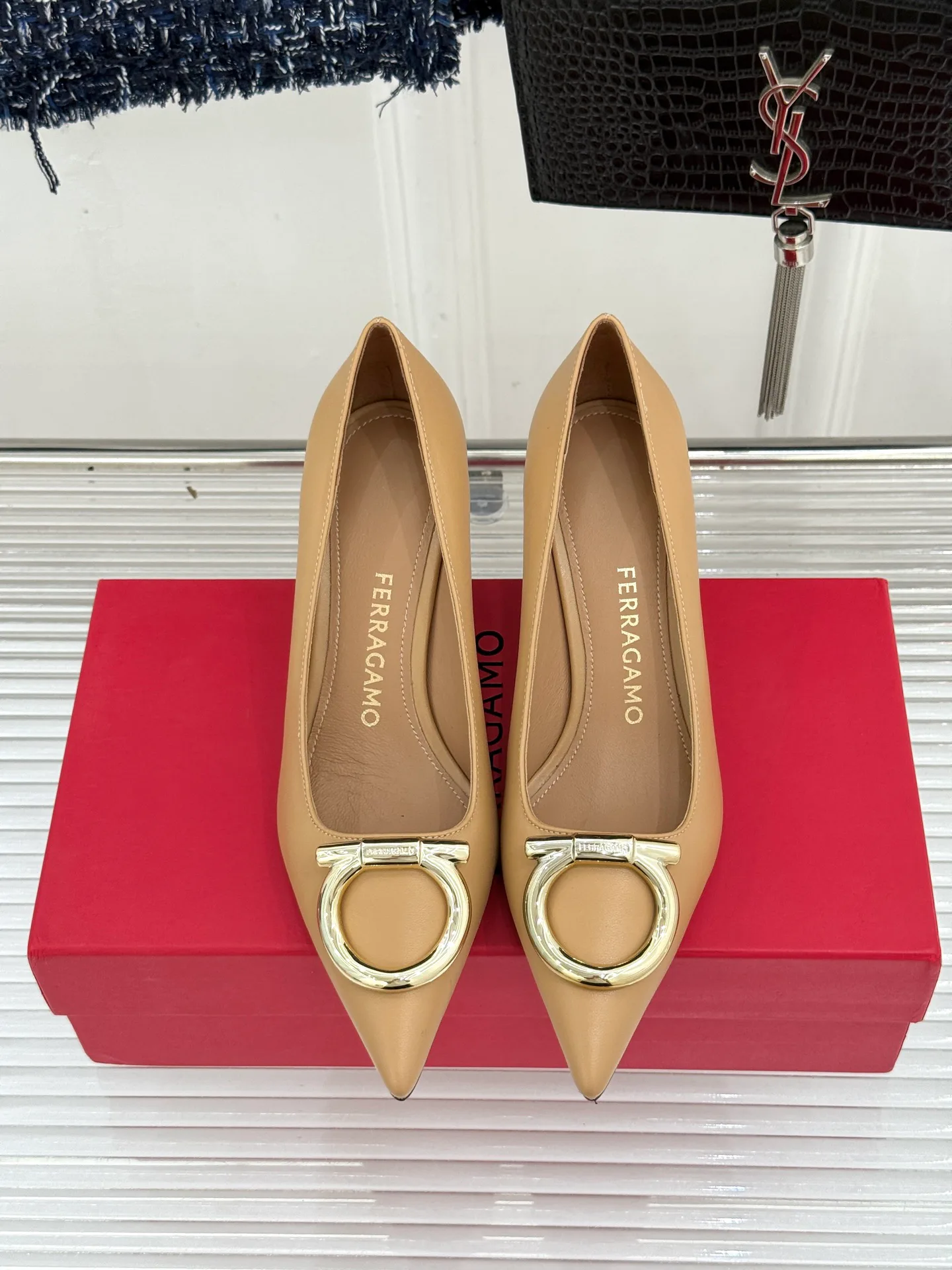 Women's Heels SALVATORE FERRAGAMO 18104109